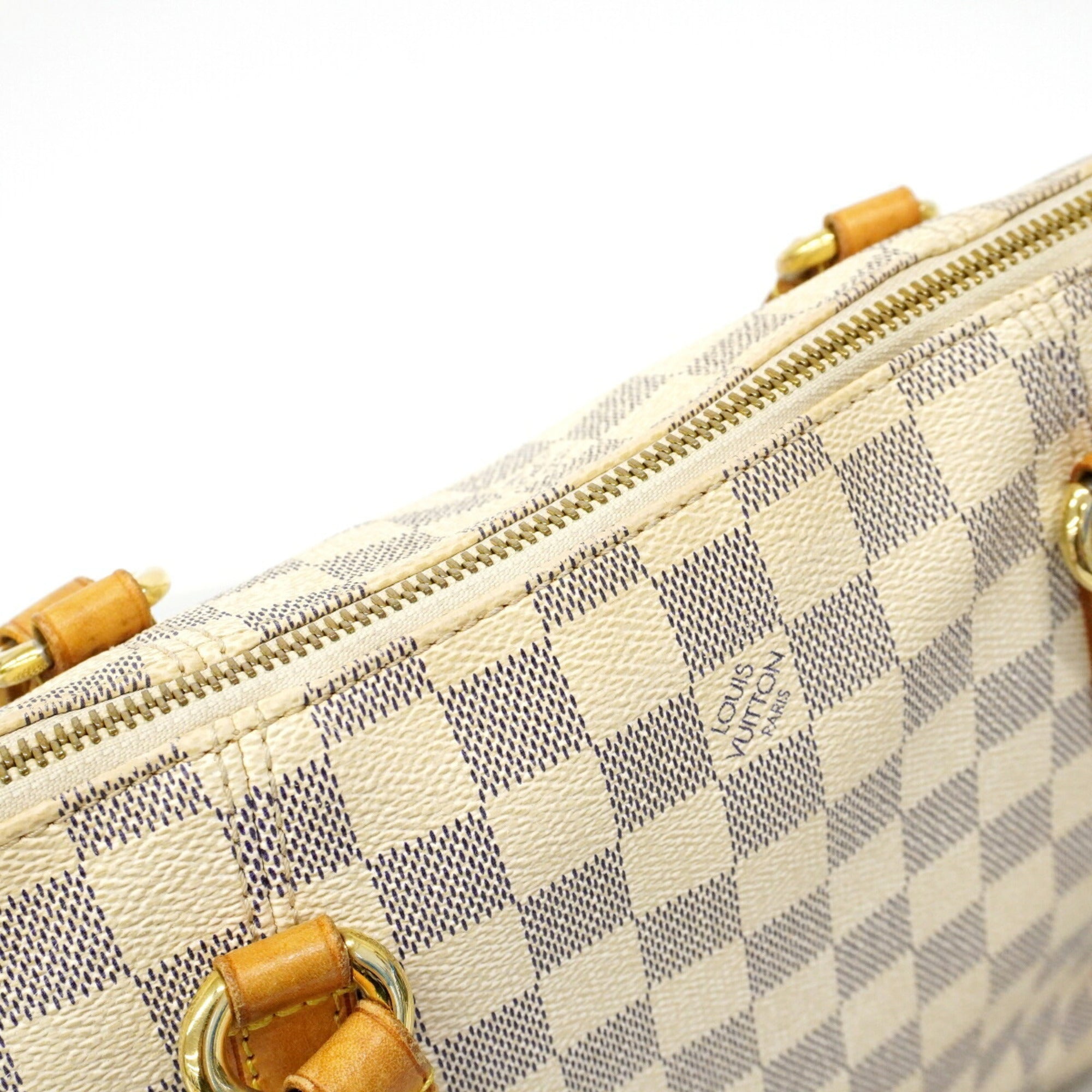 Louis Vuitton White Tote Bag (Pre-Owned)