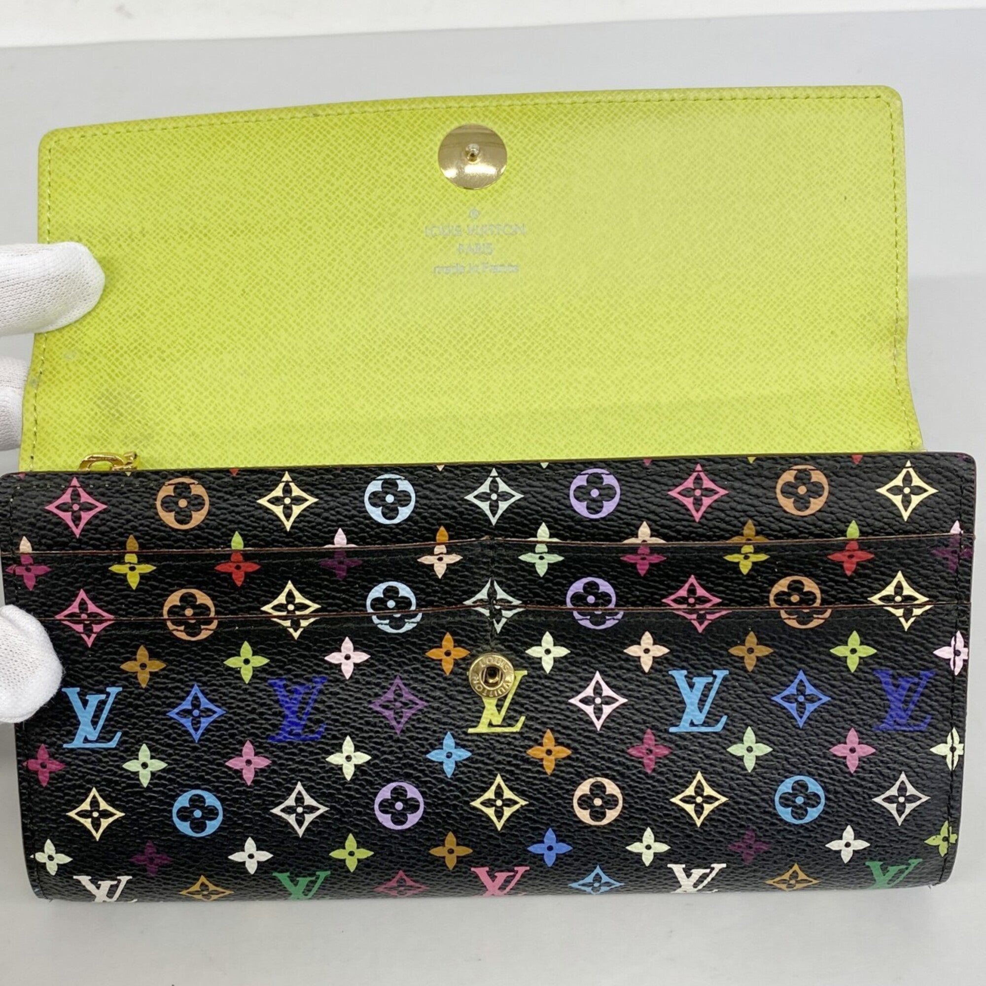 Louis Vuitton Noir Pistache Long Wallet (Bi-Fold) (Pre-Owned)