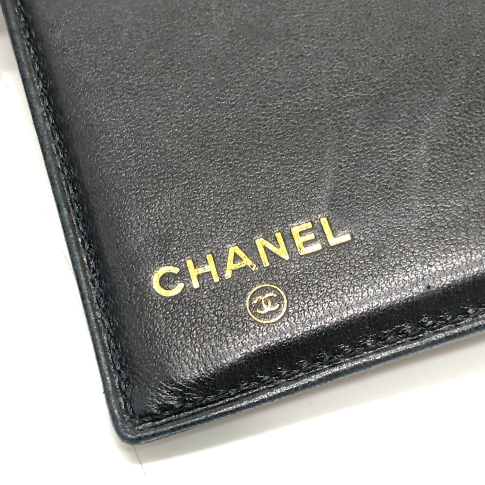 Chanel Black Grained Calfskin Long Wallet (Bi-Fold) (Pre-Owned)