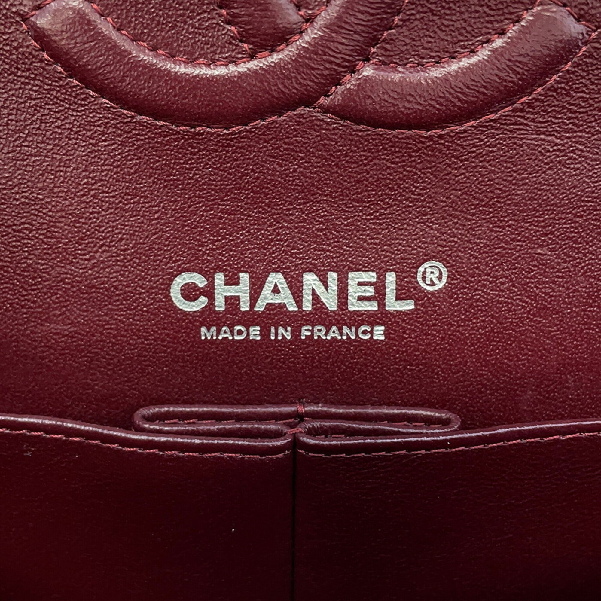 Chanel Black Grained Calfskin Handbag Shoulder Bag (Pre-Owned)