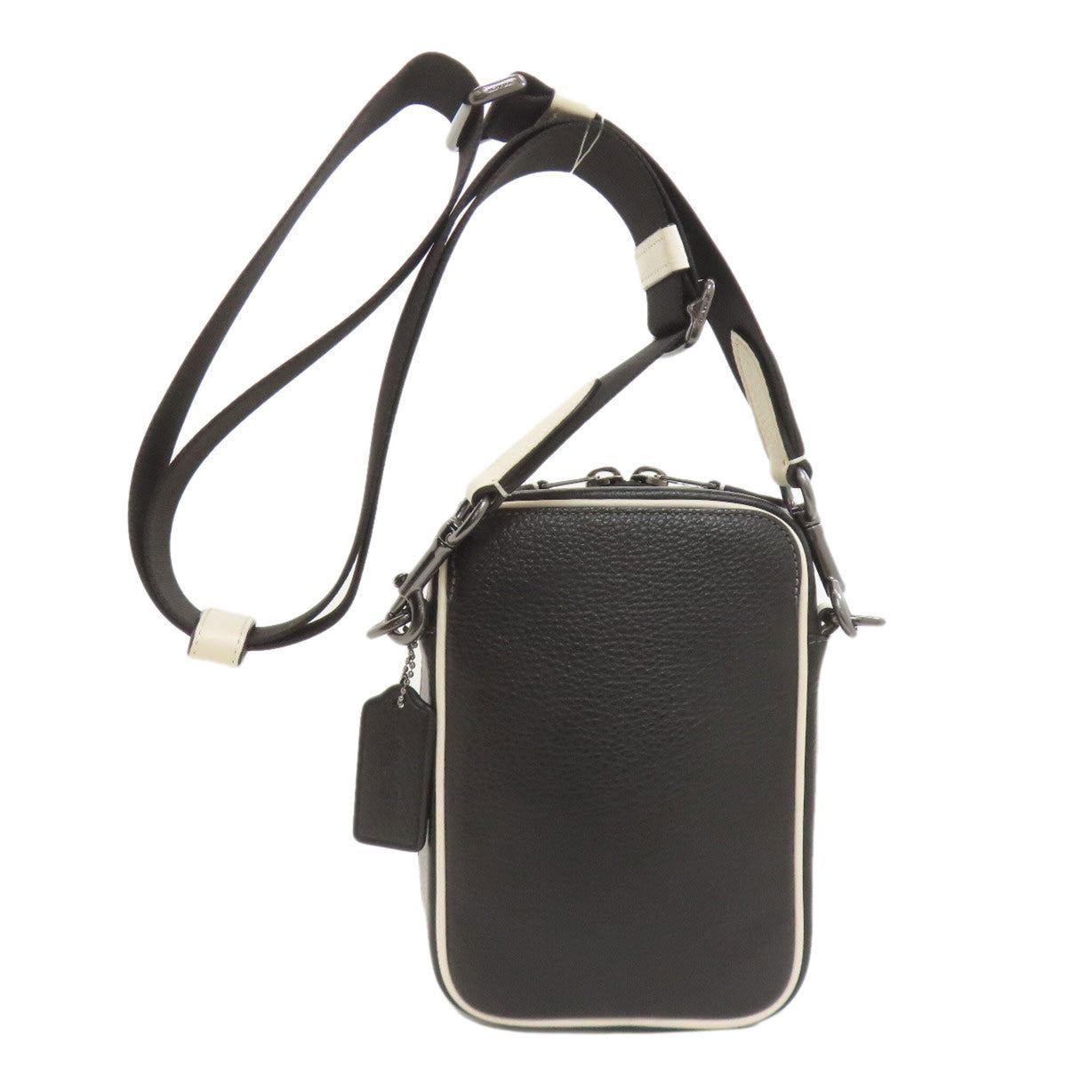 Coach Black Leather Shoulder Bag (Pre-Owned)