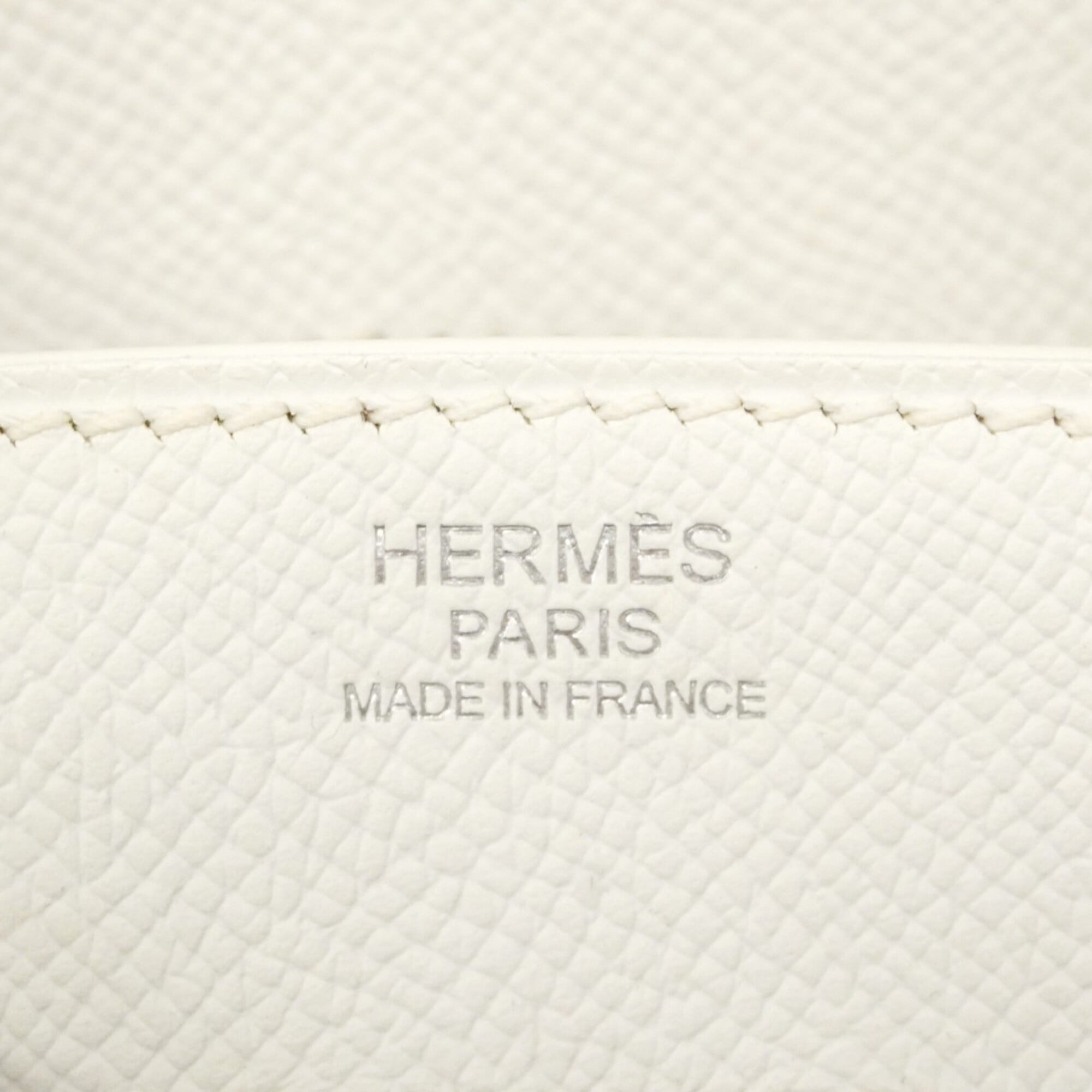 Hermes White Leather Handbag (Pre-Owned)