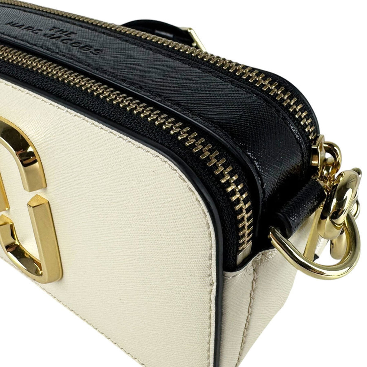 Marc Jacobs Black Ivory Coated Canvas Shoulder Bag (Pre-Owned)