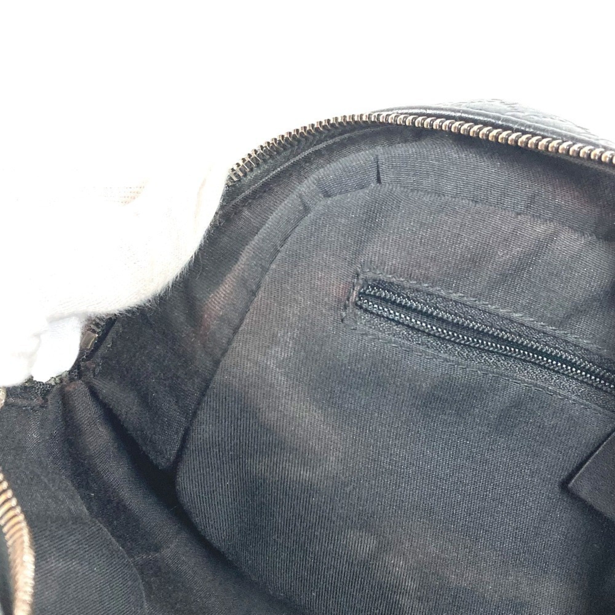 Gucci Guccissima Black Gg Leather Clutch Bag Handbag (Pre-Owned)