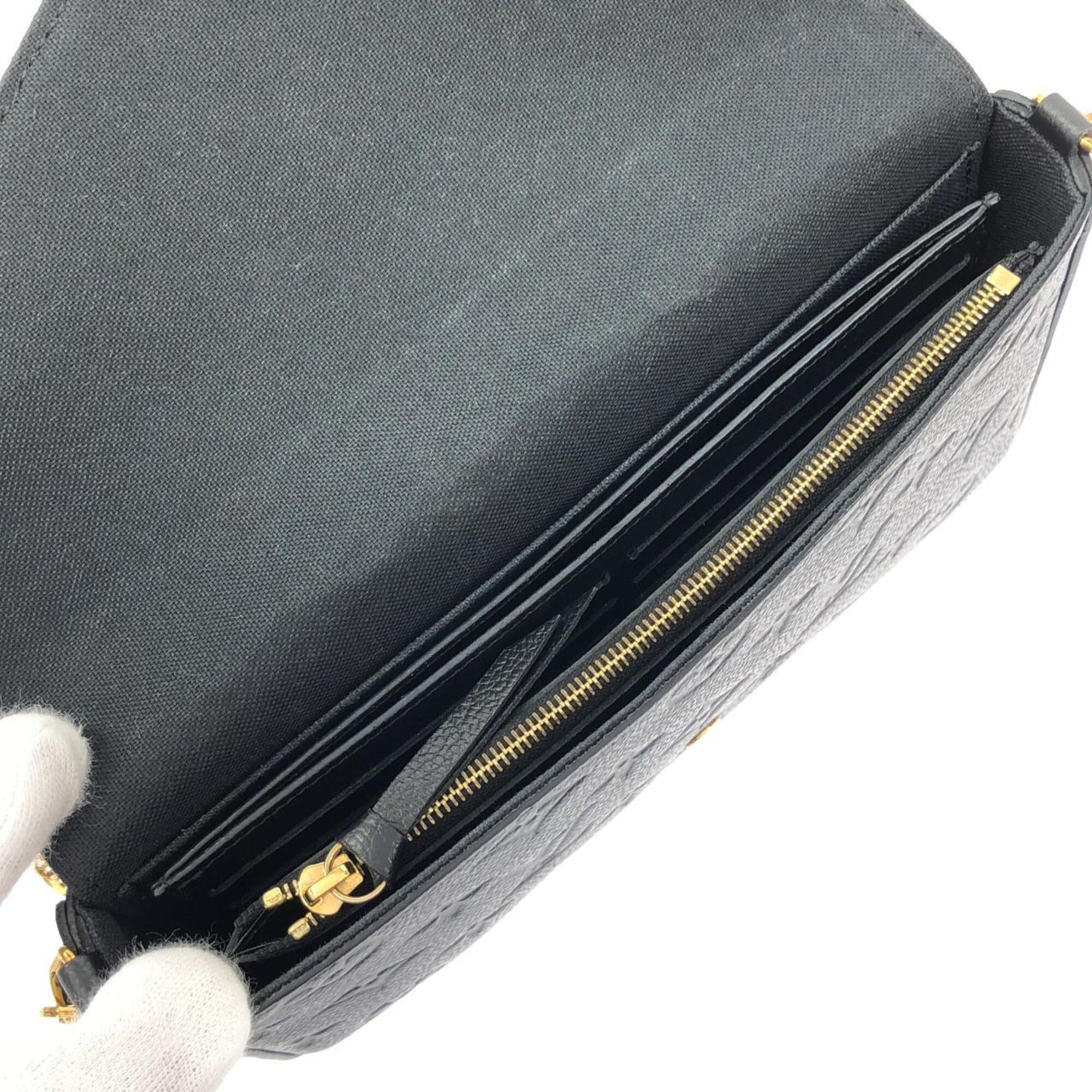 Louis Vuitton Black Leather Pochette Pouch Shoulder Bag (Pre-Owned)