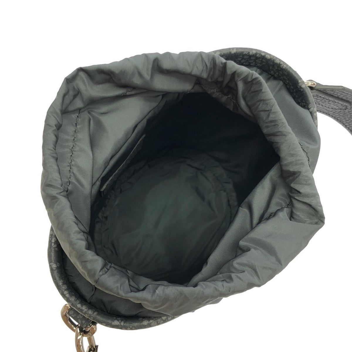 Louis Vuitton Gris Leather Handbag Pouch (Pre-Owned)