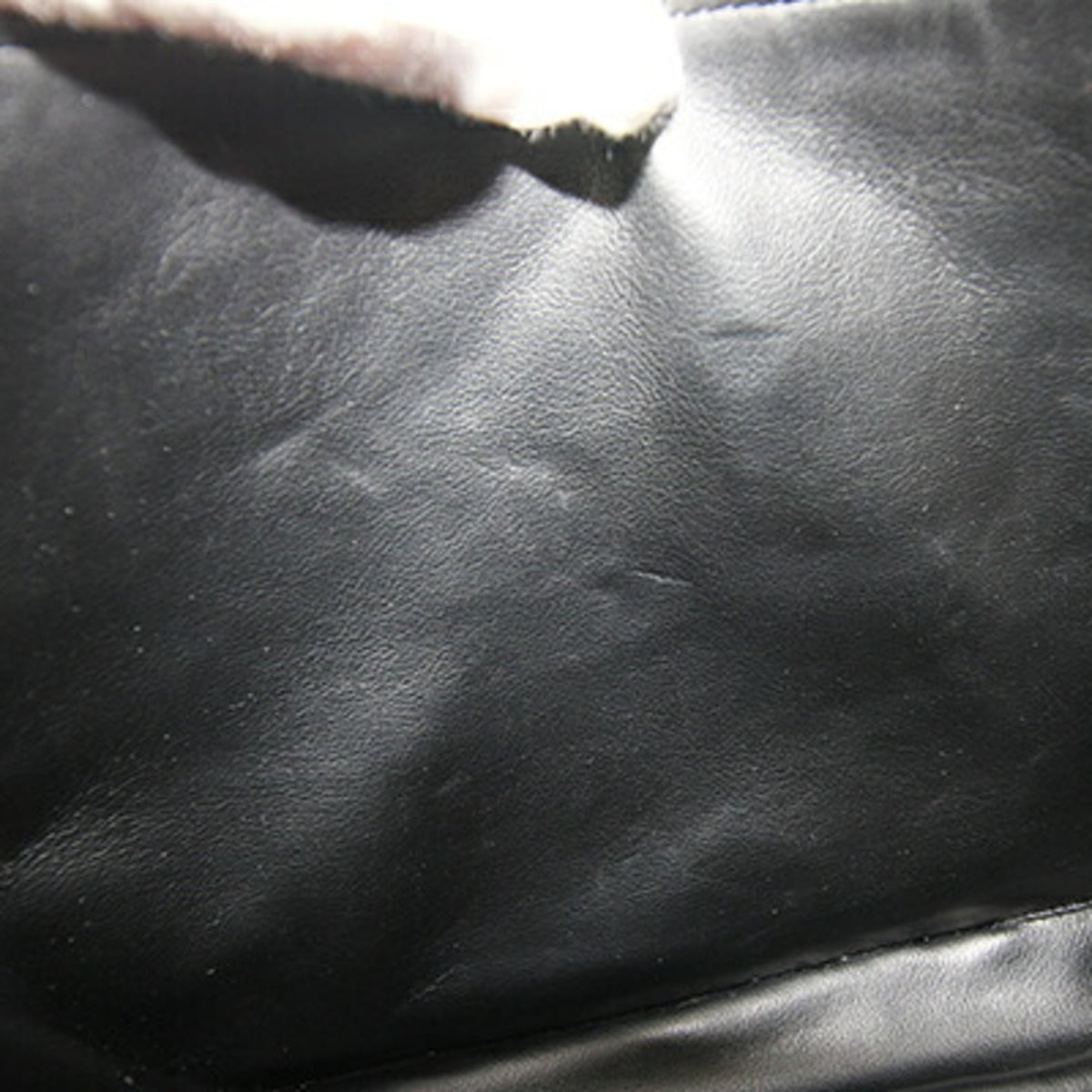 Bally Black Red Color Leather Handbag (Pre-Owned)