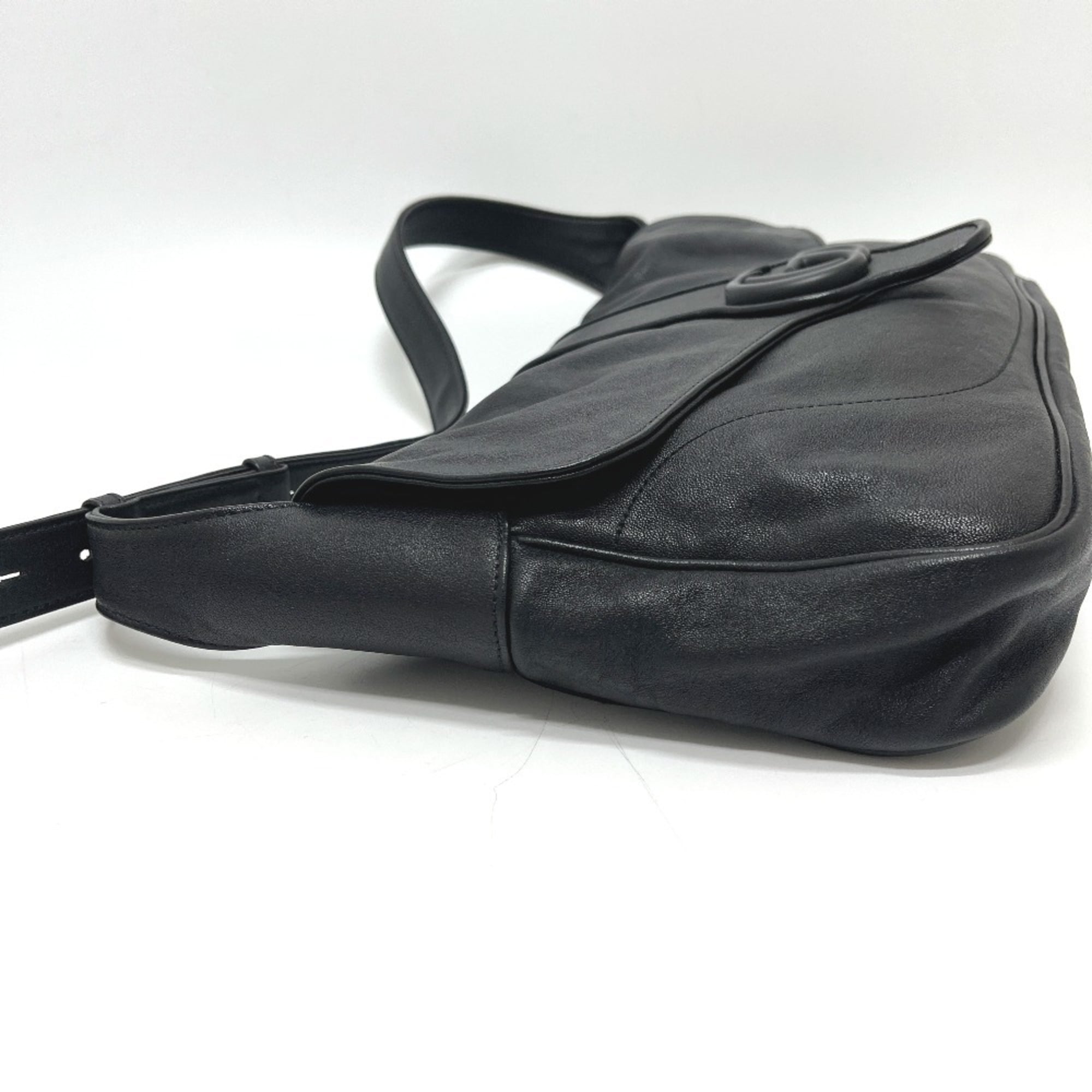 Gucci Gg Marmont Black Leather Handbag Shoulder Bag (Pre-Owned)