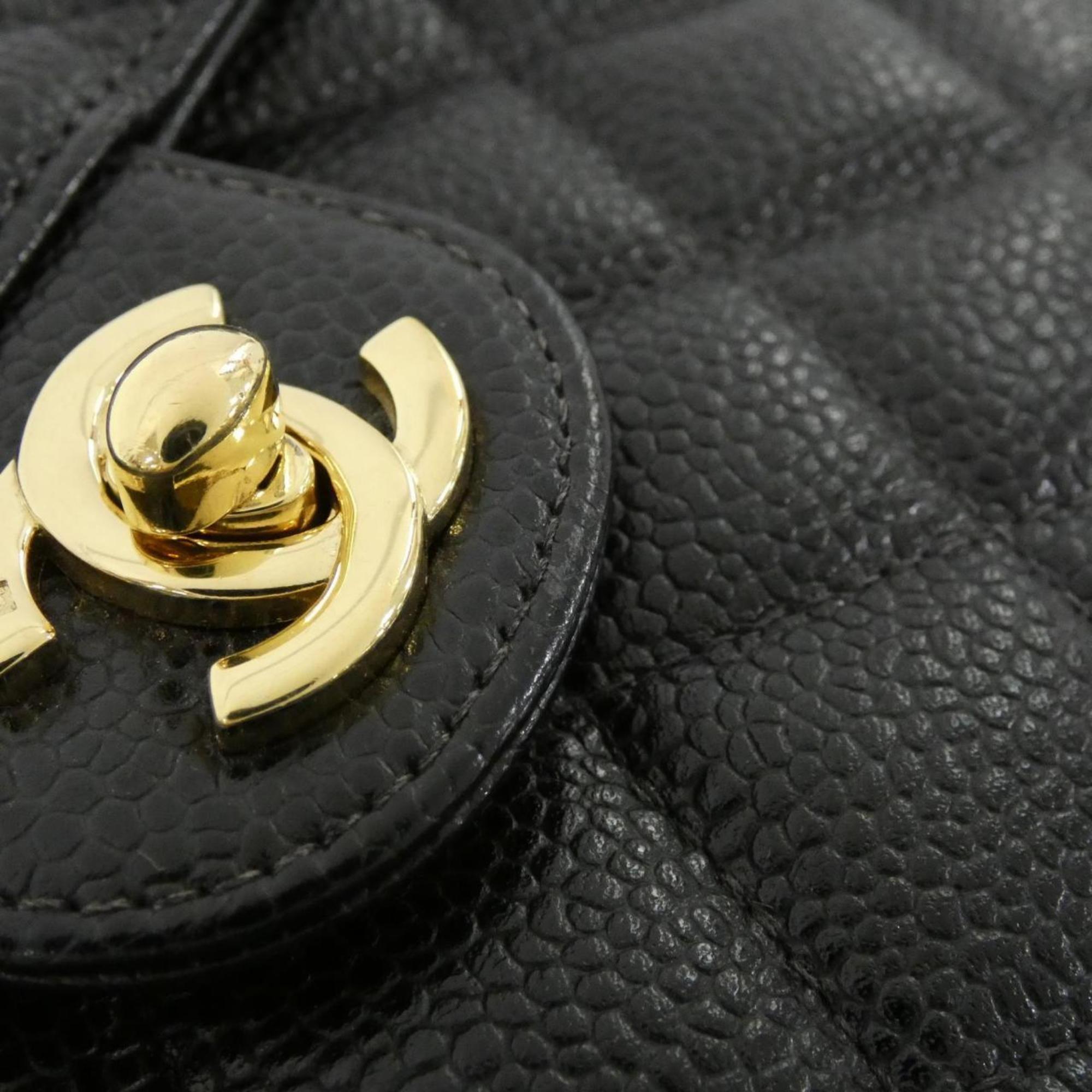 Chanel Black Grained Calfskin Shoulder Bag (Pre-Owned)