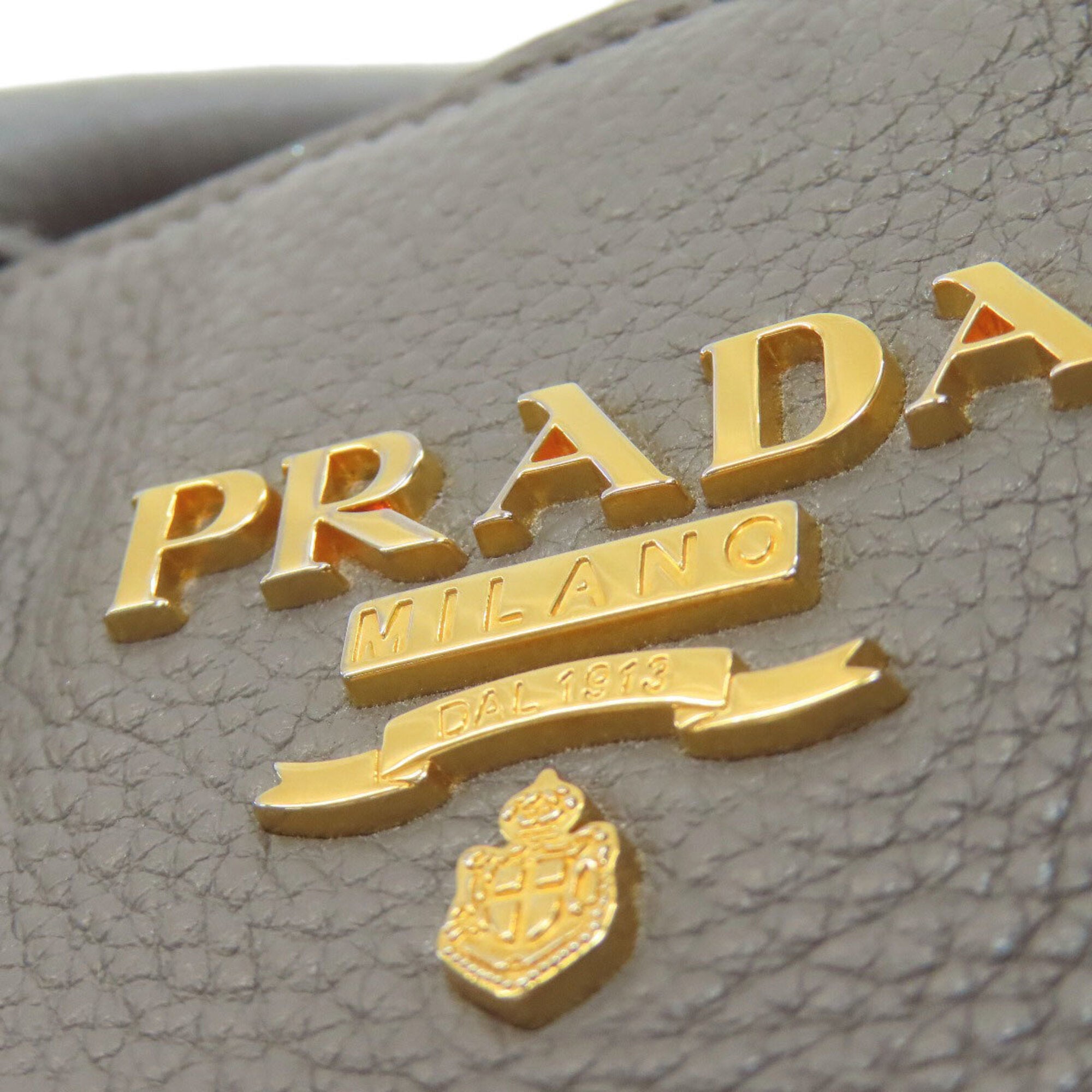Prada Gray Leather Tote Bag (Pre-Owned)