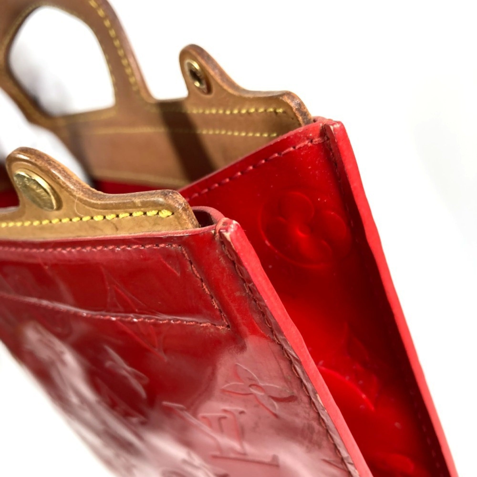 Louis Vuitton Galle Red Color Monogram Vernis Handbag (Pre-Owned)