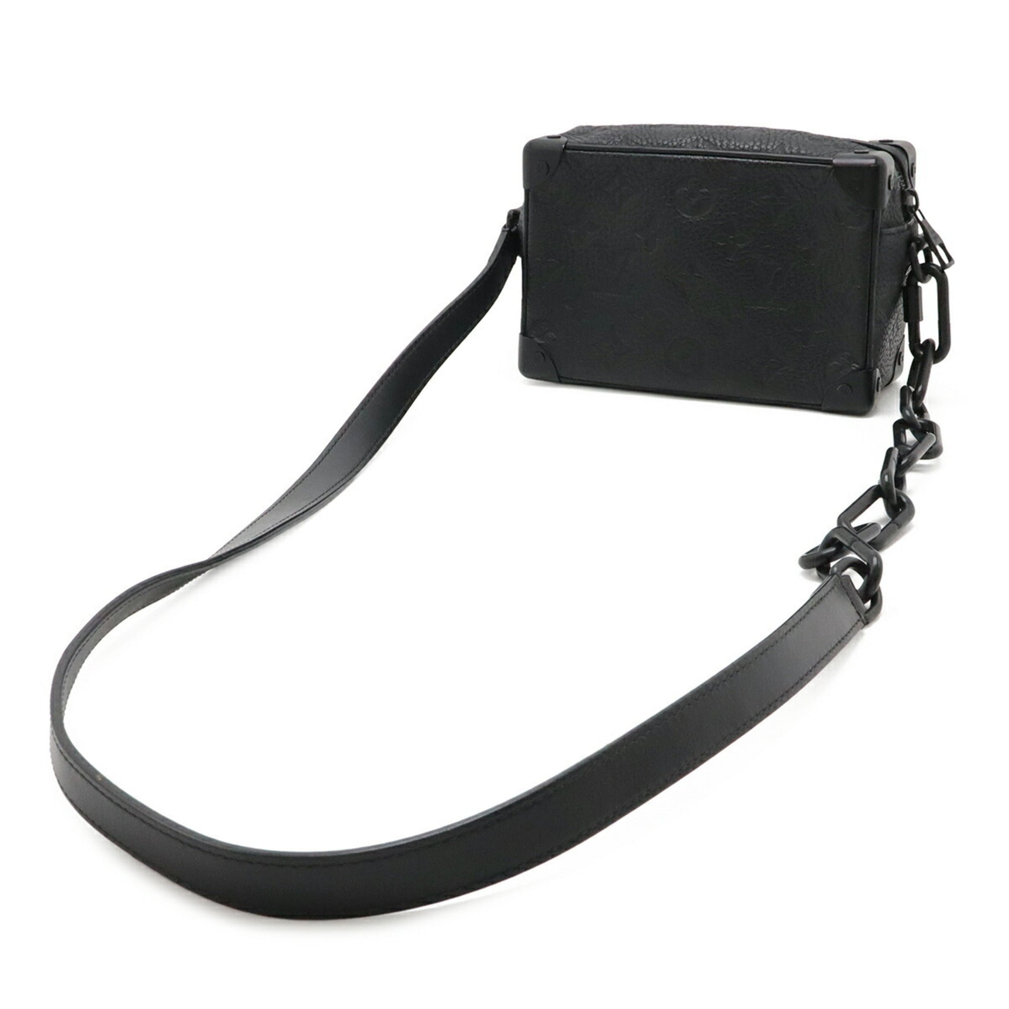 Louis Vuitton Black Monogram Noir Shoulder Bag (Pre-Owned)