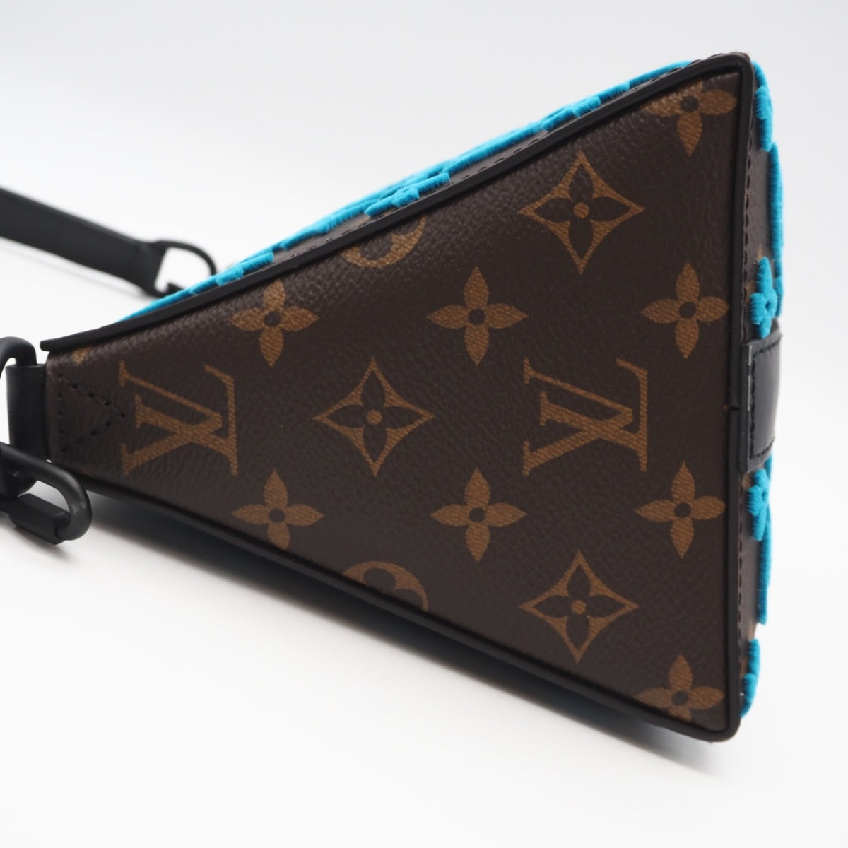Louis Vuitton Beige Blue Brown Coated Canvas Leather Shoulder Bag (Pre-Owned)