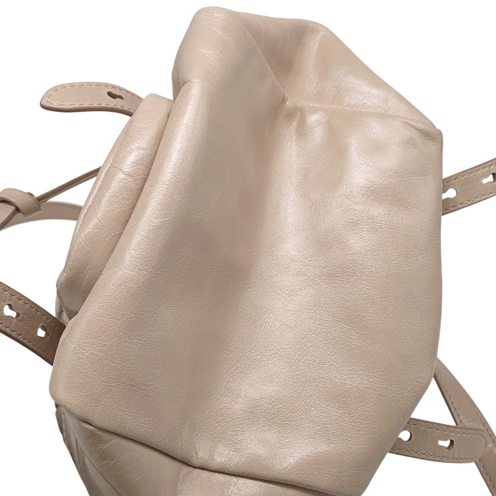 Prada Beige Leather Handbag Shoulder Bag (Pre-Owned)