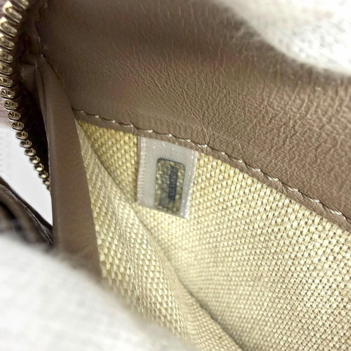 Jimmy Choo Metallic Leather Long Wallet (Bi-Fold) (Pre-Owned)