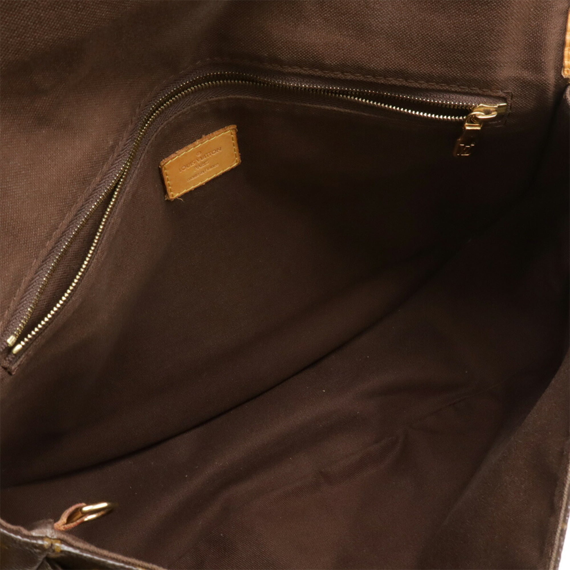 Louis Vuitton Brown Monogram Canvas Shoulder Bag (Pre-Owned)