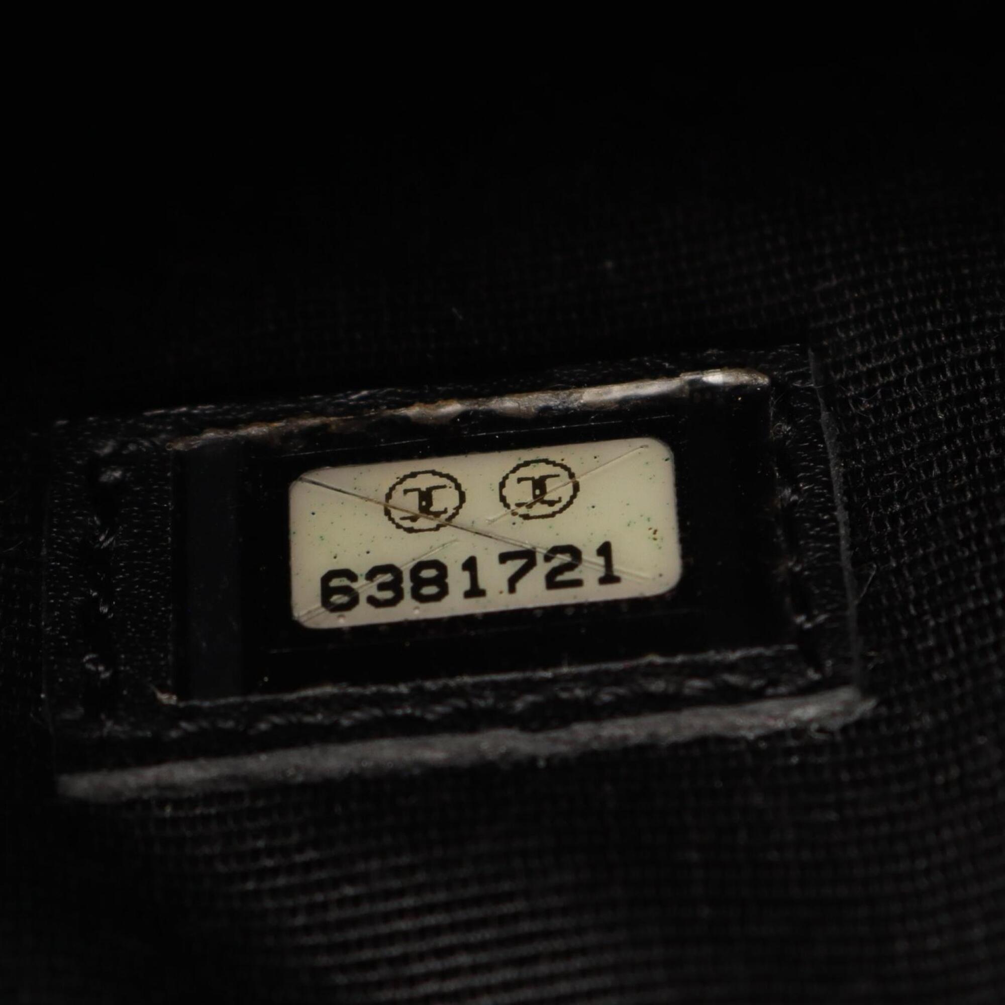 Chanel Black Grained Calfskin Handbag Tote Bag (Pre-Owned)