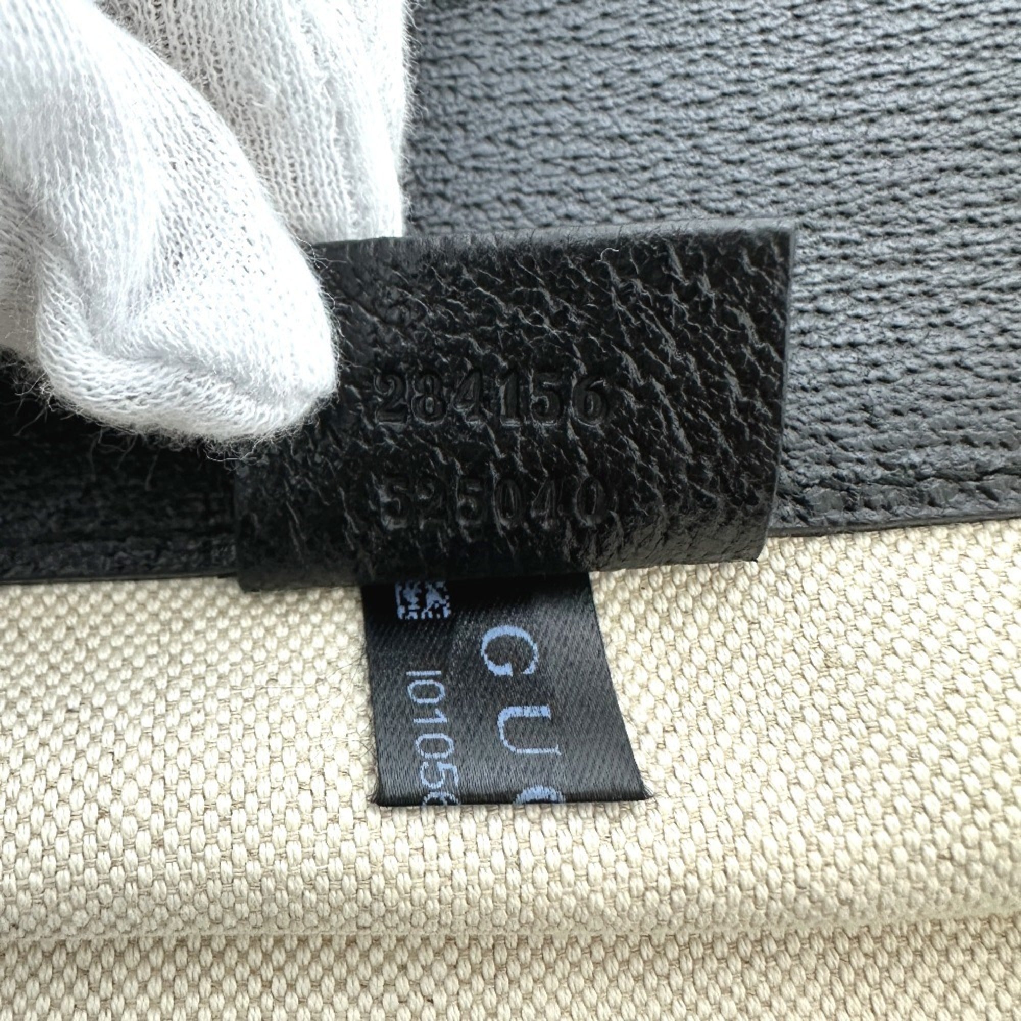 Gucci Beige Black Canvas Leather Handbag (Pre-Owned)