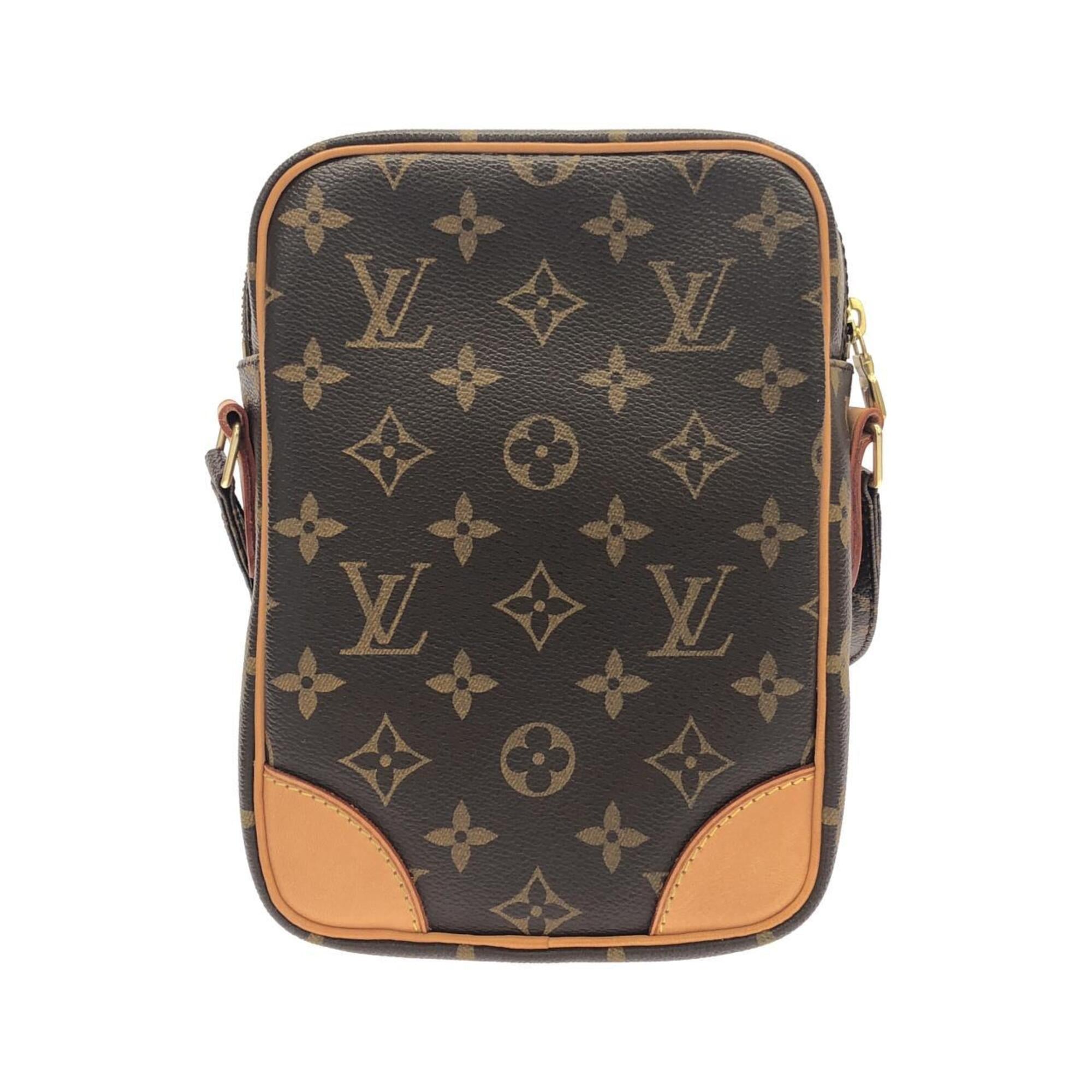 Louis Vuitton Marron Coated Canvas Shoulder Bag (Pre-Owned)