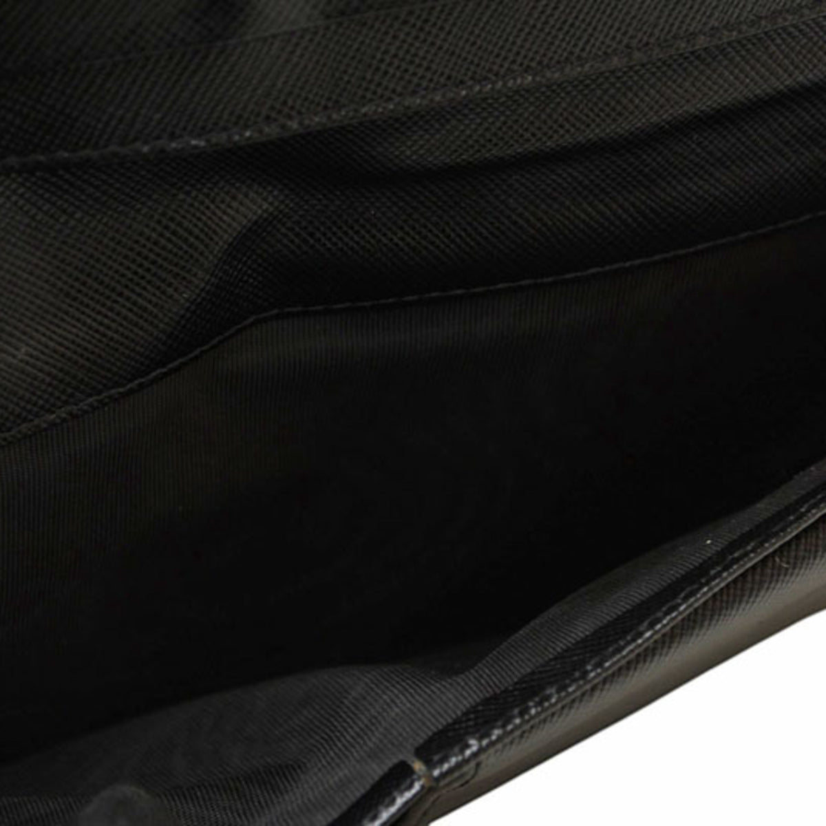 Prada Black Leather Long Wallet (Bi-Fold) (Pre-Owned)