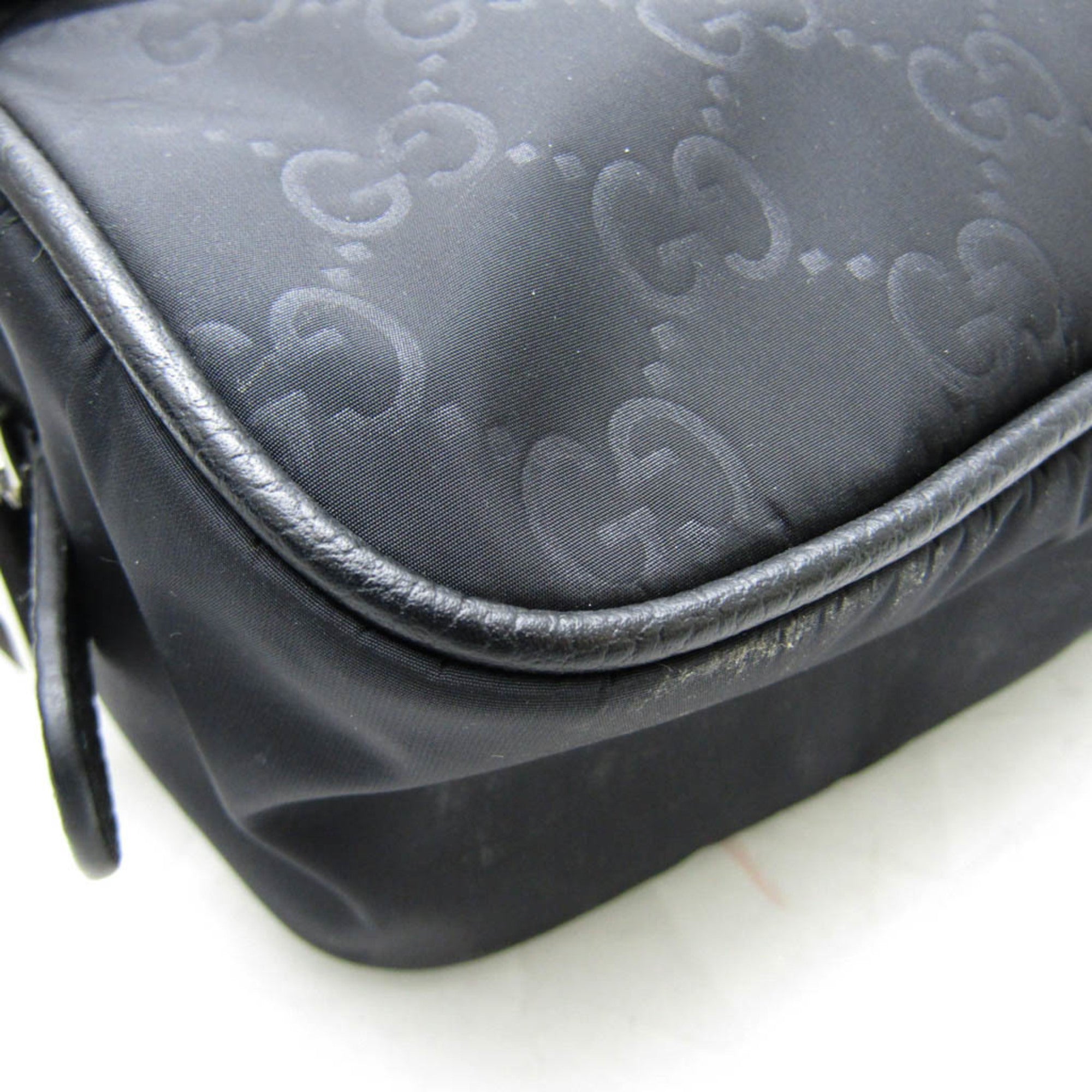 Gucci Black Nylon Pouch (Pre-Owned)