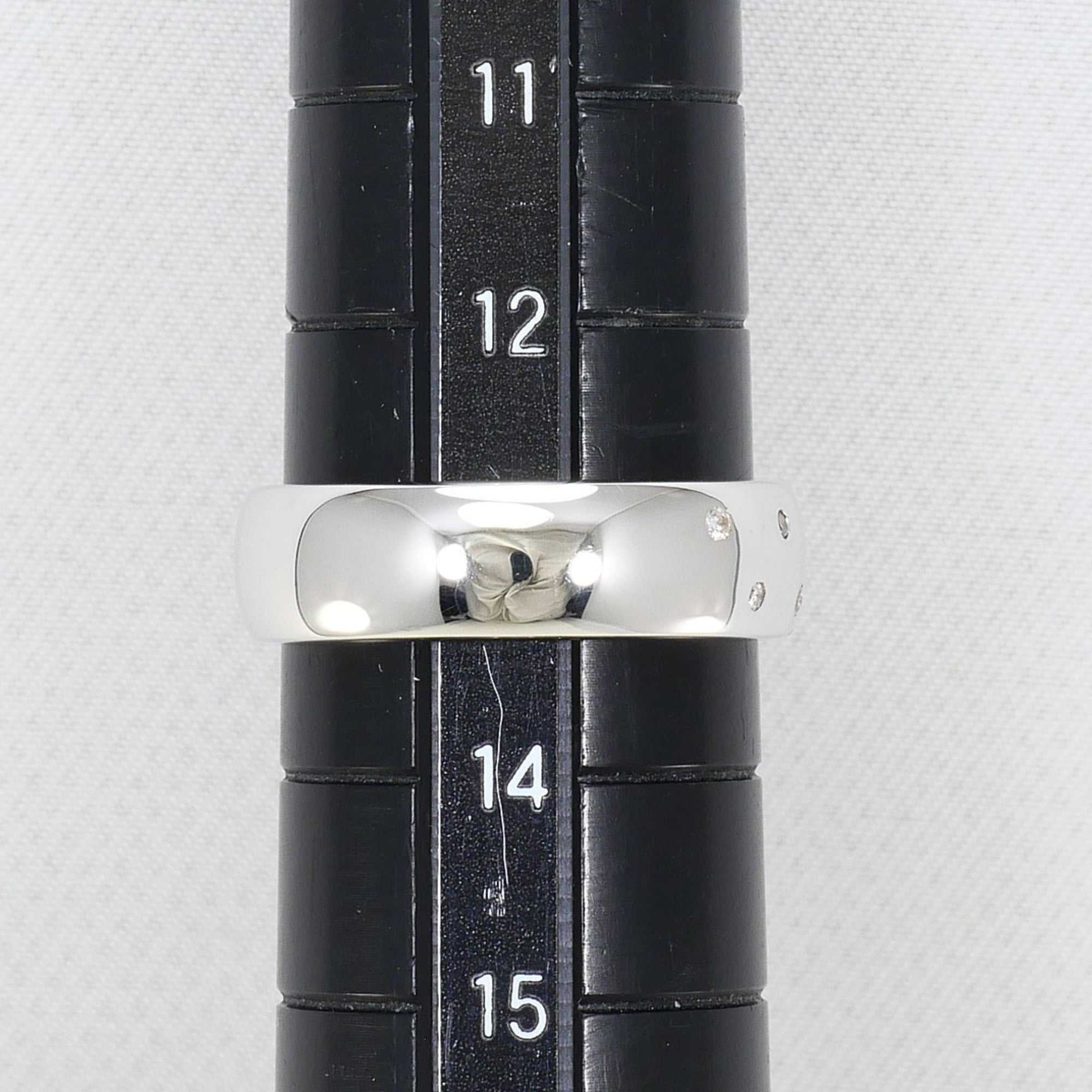 Unbranded White Gold White Gold (18K) Band Ring (Pre-Owned)