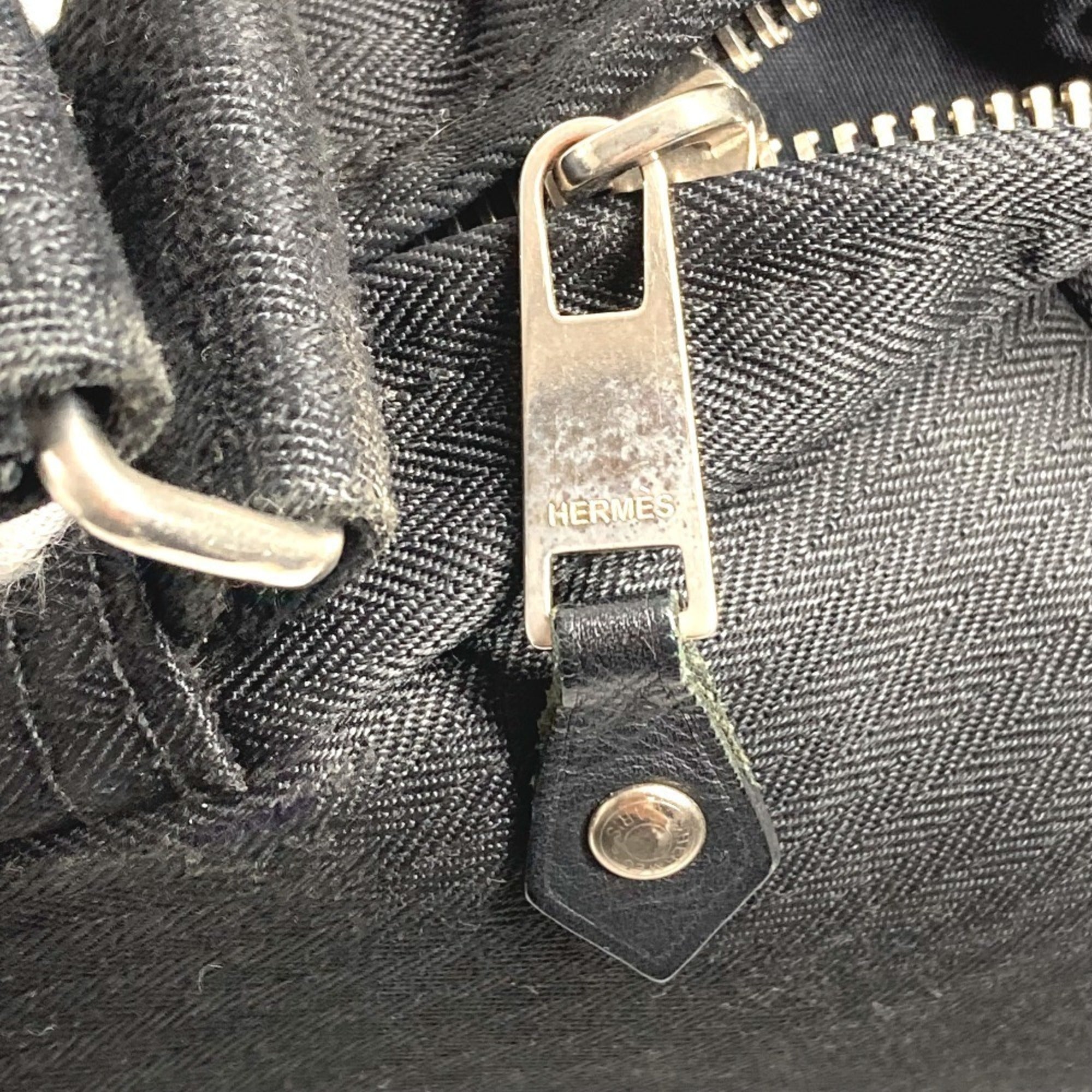 Hermes Black Canvas Pochette Shoulder Bag (Pre-Owned)