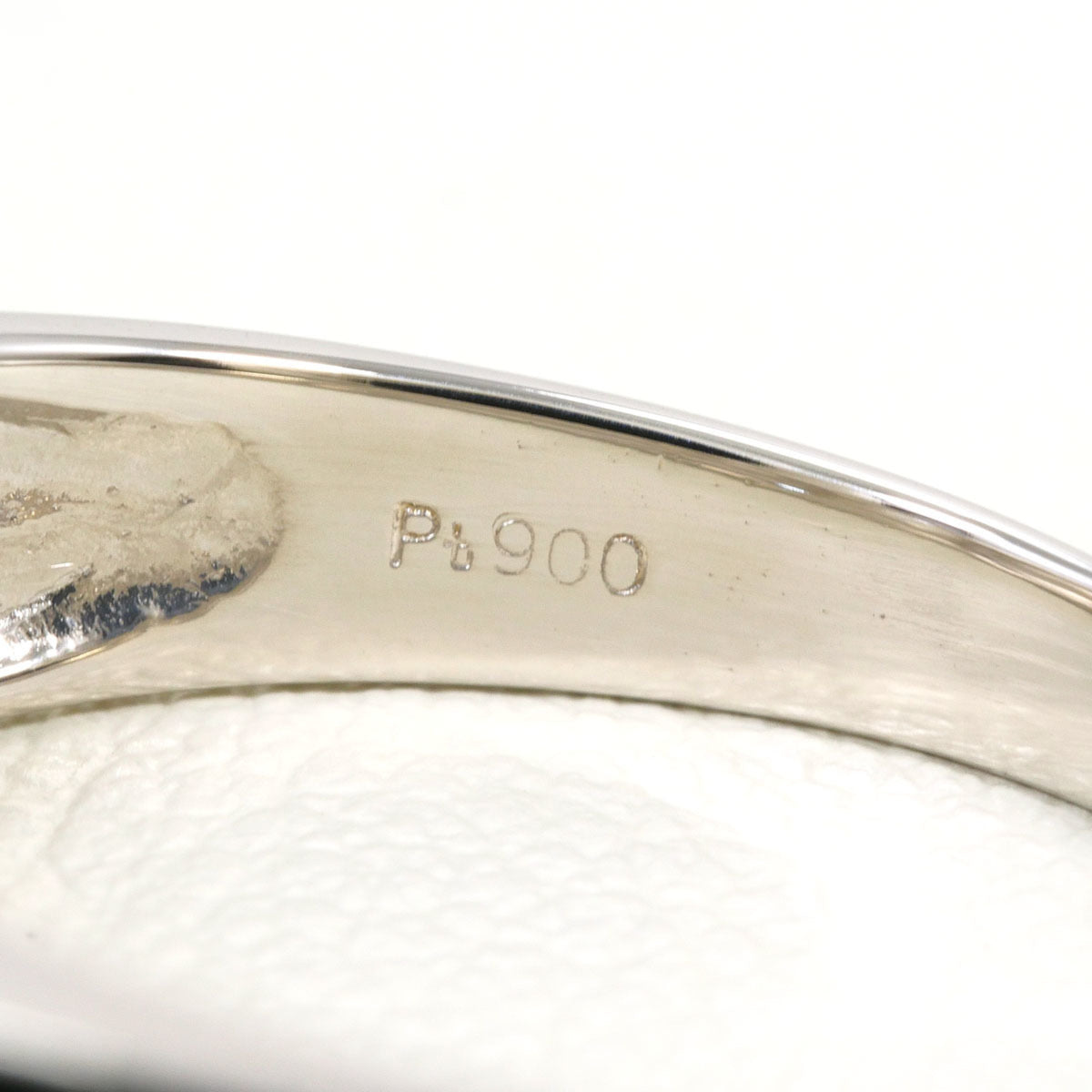 Unbranded Platinum Platinum 900 Band Ring (Pre-Owned)