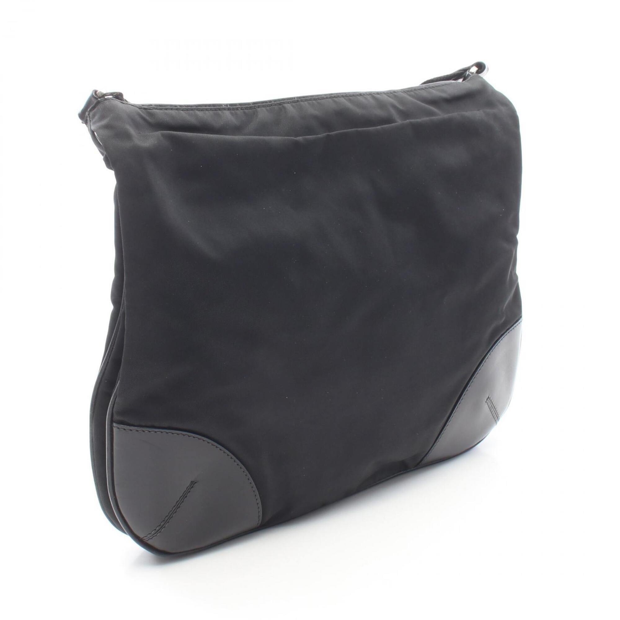 Prada Black Nylon Leather Shoulder Bag (Pre-Owned)