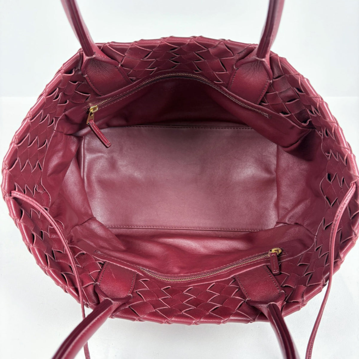 Bottega Veneta Bordeaux Leather Handbag (Pre-Owned)