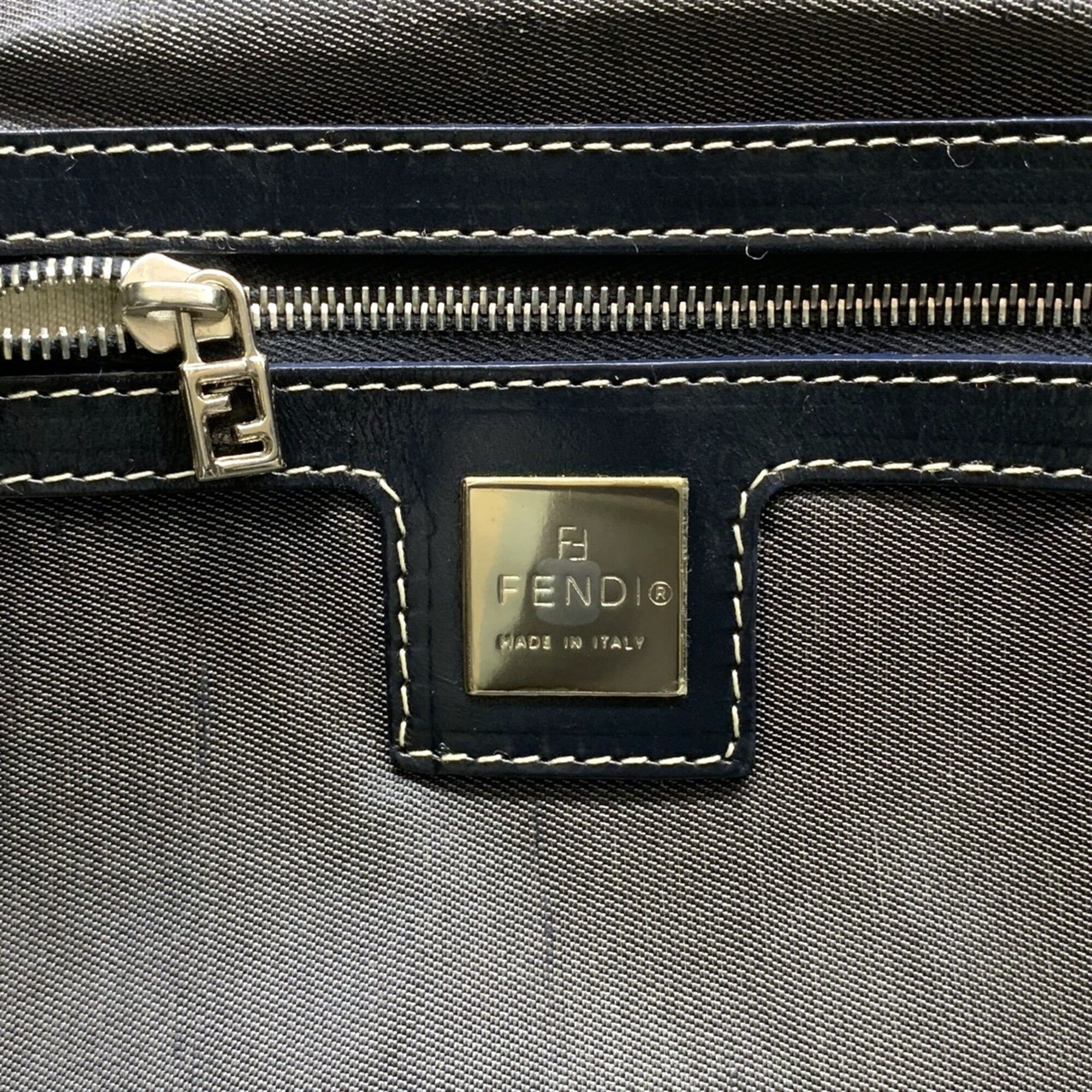 Fendi Navy Canvas Shoulder Bag Tote Bag (Pre-Owned)