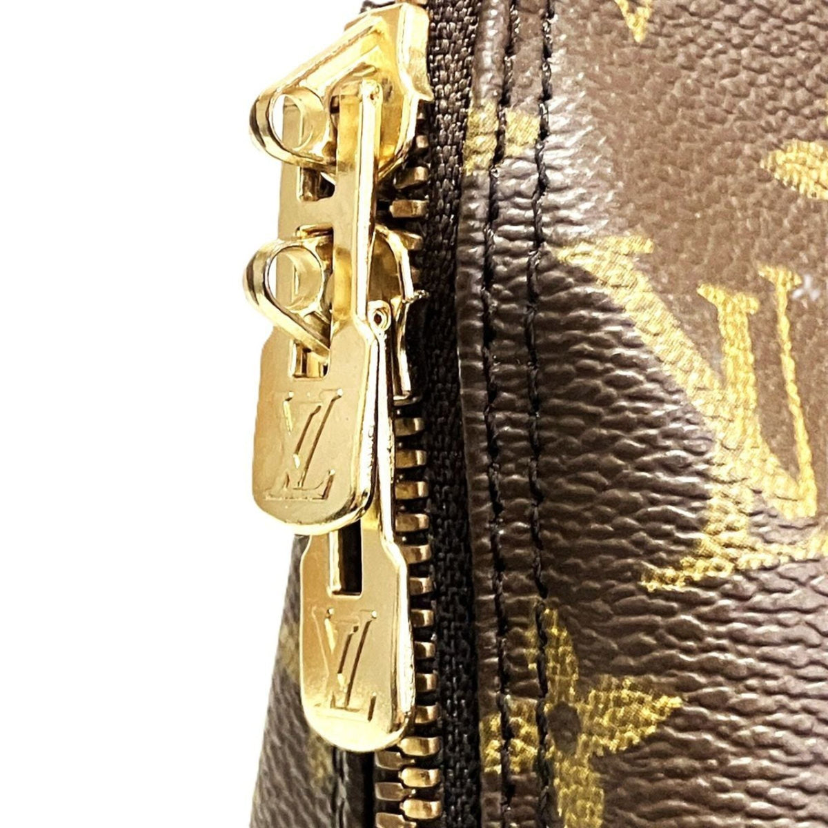 Louis Vuitton Brown Monogram Handbag (Pre-Owned)