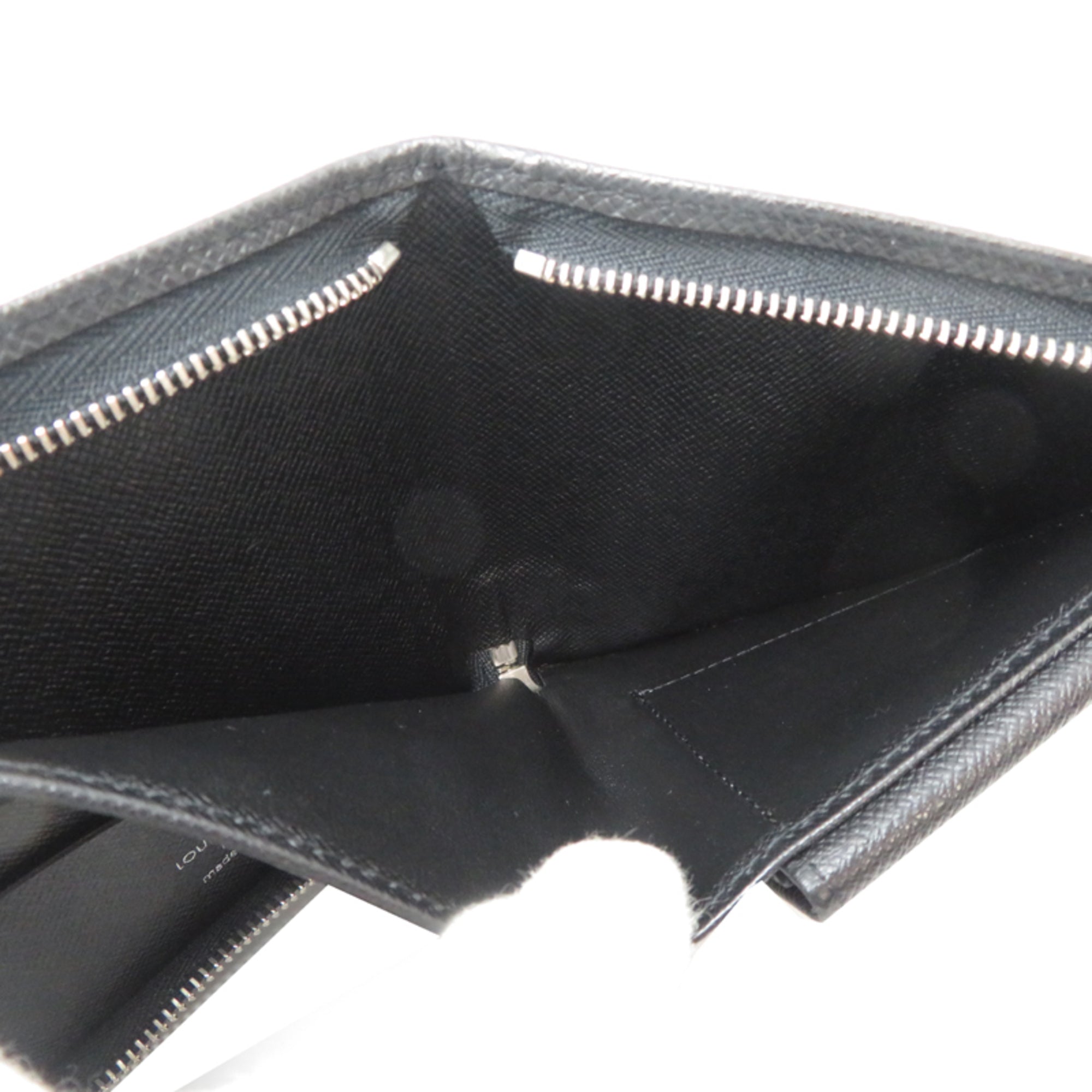 Louis Vuitton Black Taiga Leather Wallet (Bi-Fold) (Pre-Owned)