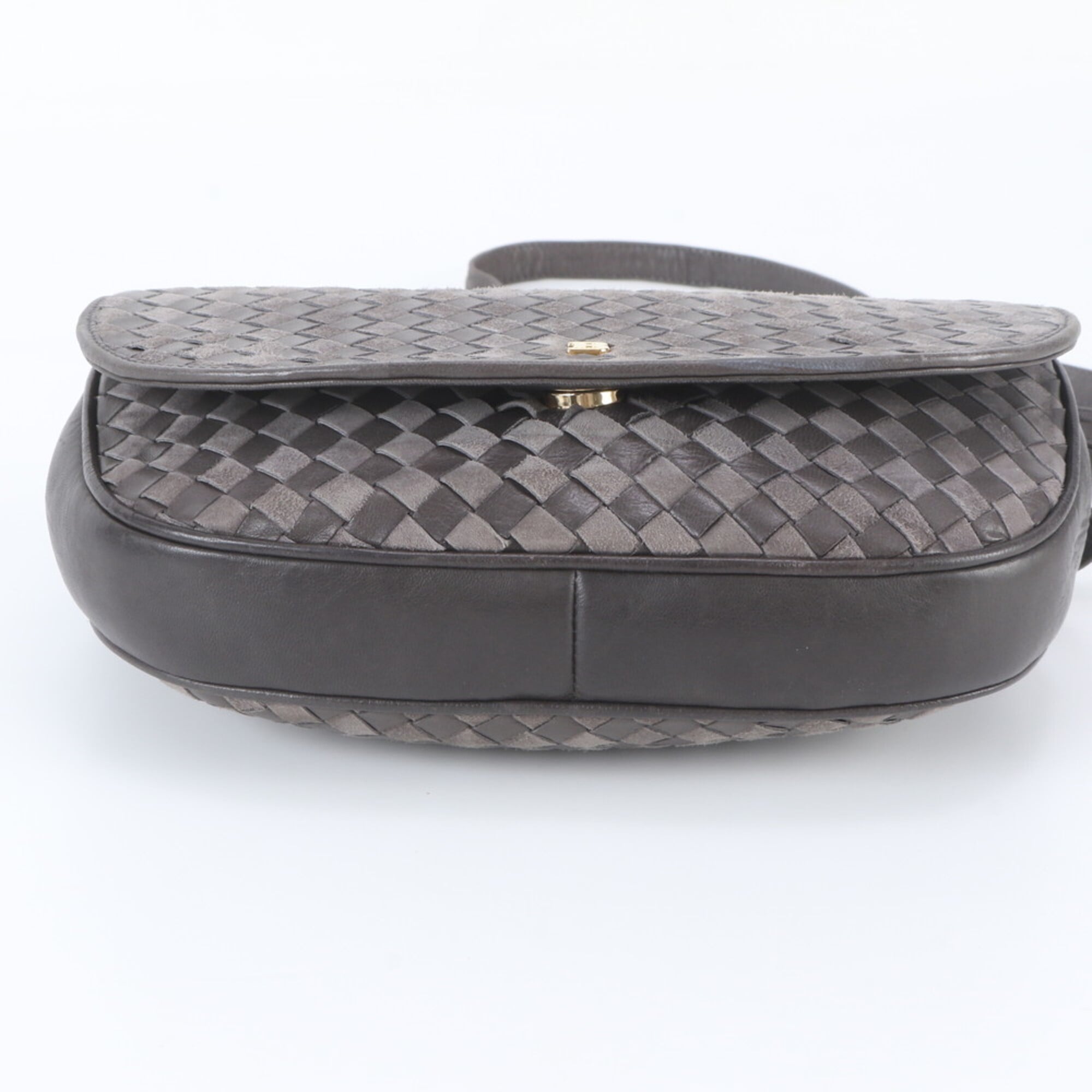 Bally Gray Leather Crossbody Bag Shoulder Bag (Pre-Owned)