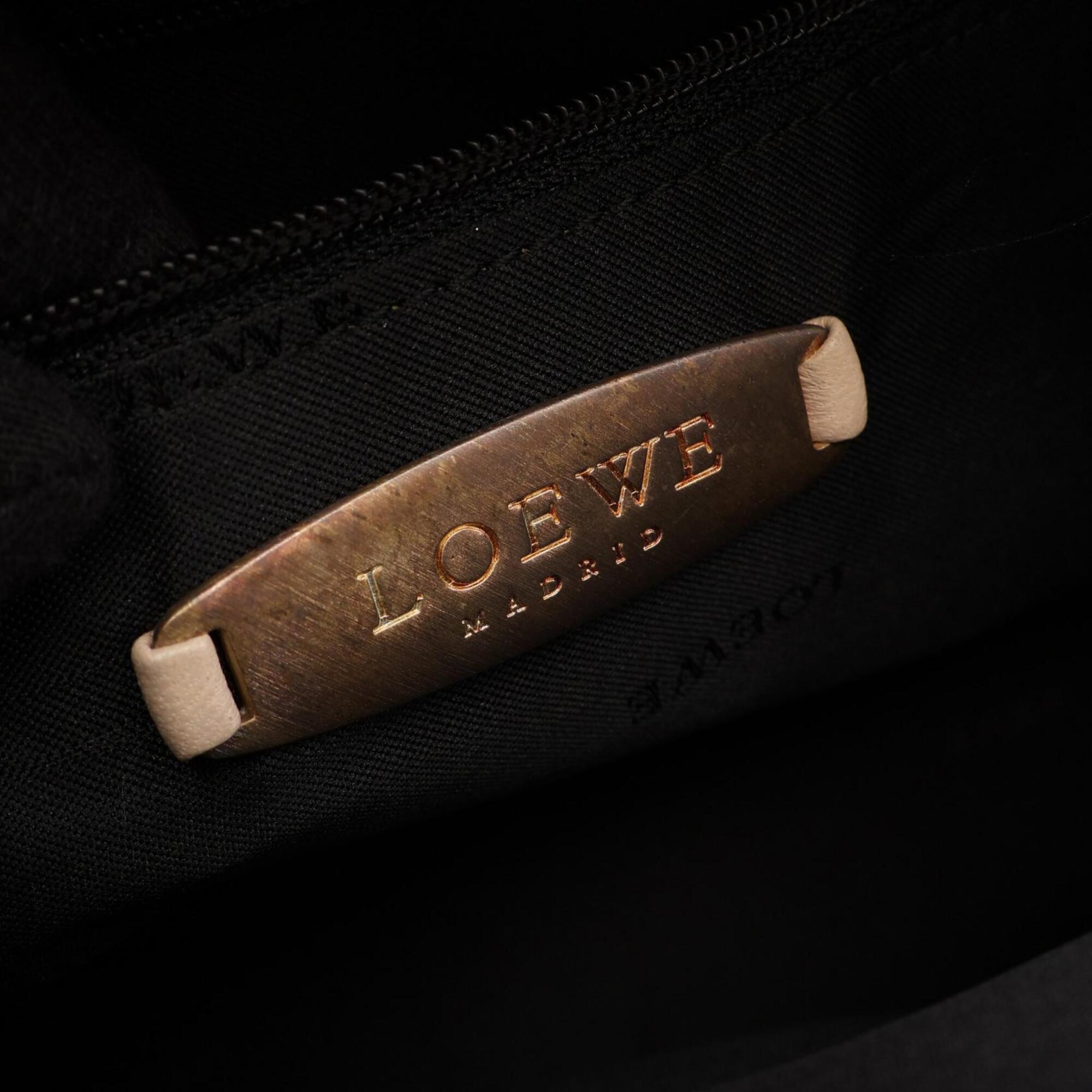 Loewe Beige Leather Handbag (Pre-Owned)