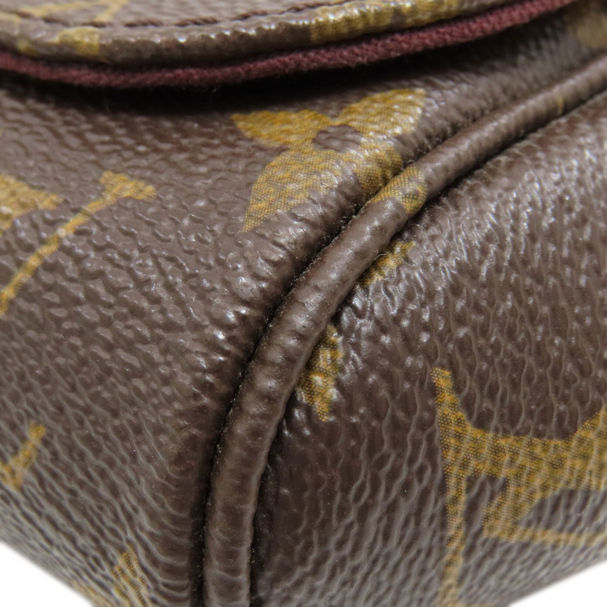 Louis Vuitton Monogram Monogram Monogram Handbag (Pre-Owned)