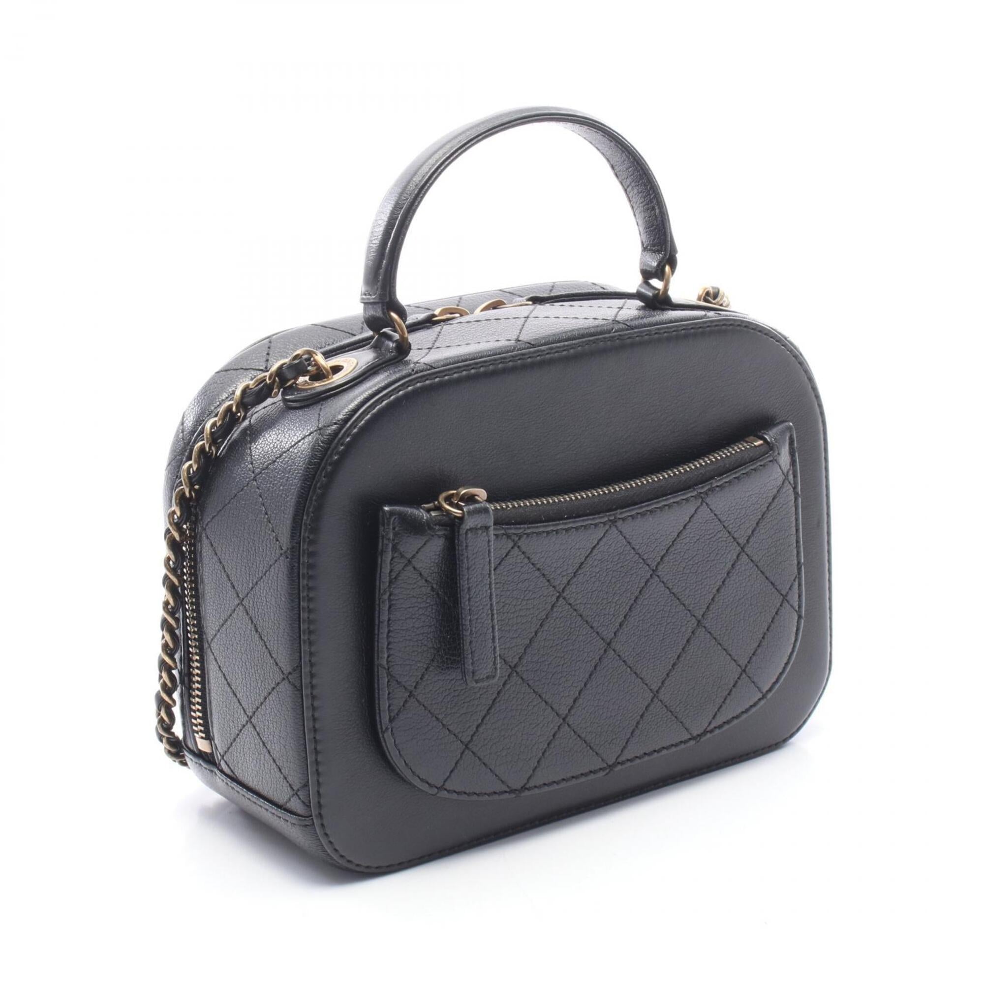 Chanel Black Leather Handbag Shoulder Bag (Pre-Owned)