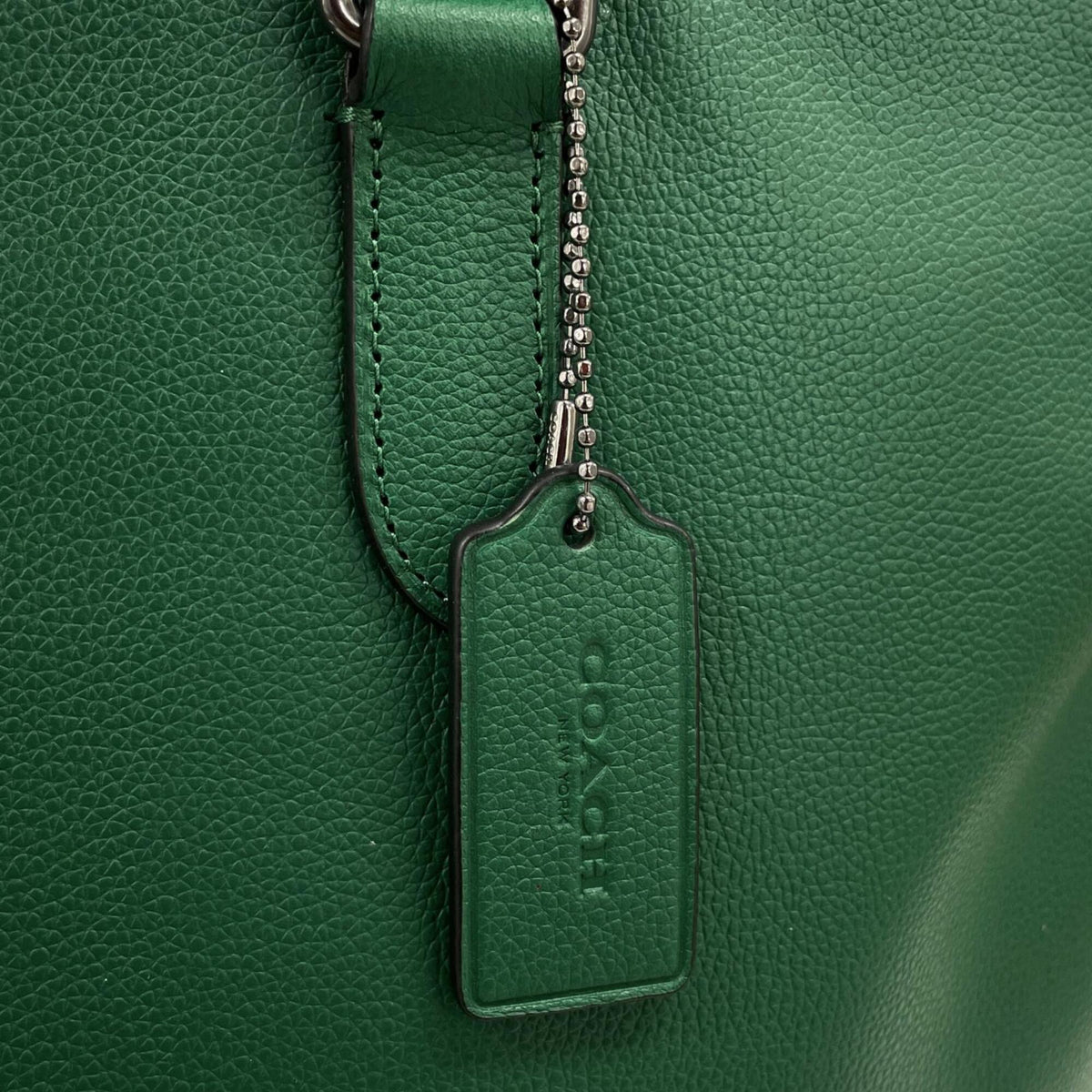 Coach Green Leather Tote Bag (Pre-Owned)