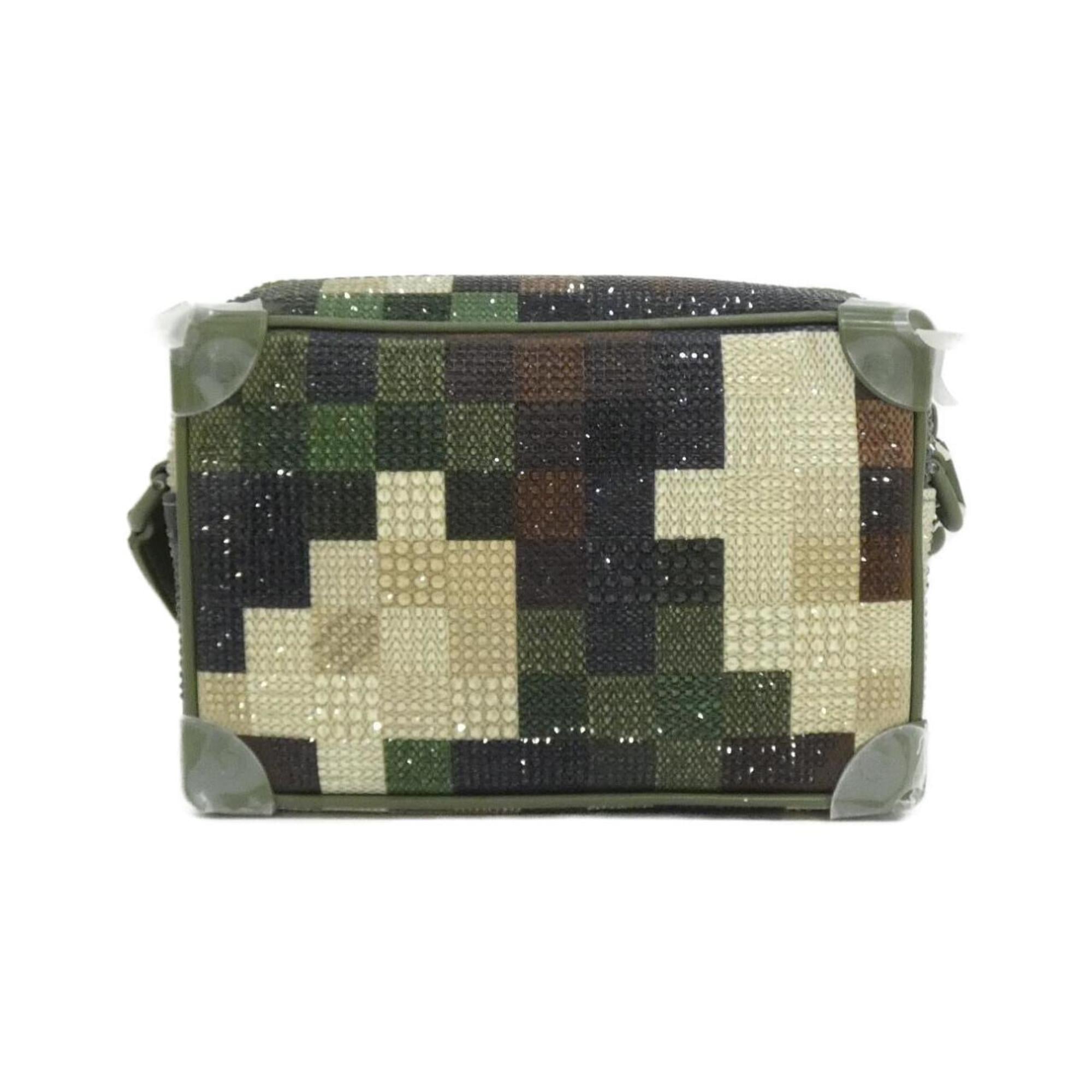 Louis Vuitton Vert Satin Shoulder Bag (Pre-Owned)