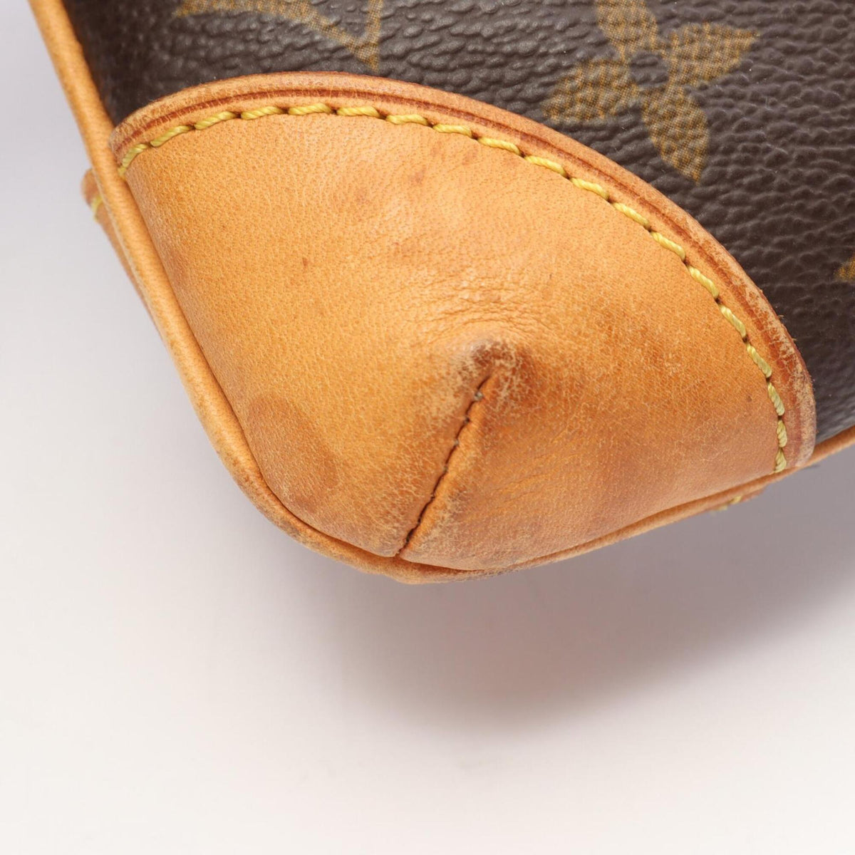 Louis Vuitton Monogram Brown Monogram Leather Shoulder Bag (Pre-Owned)