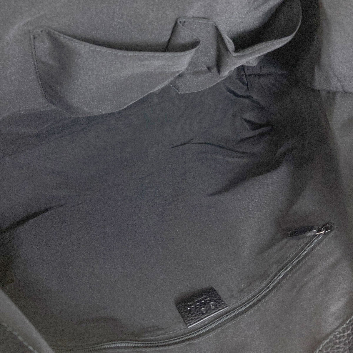 Gucci Black Nylon Tote Bag (Pre-Owned)