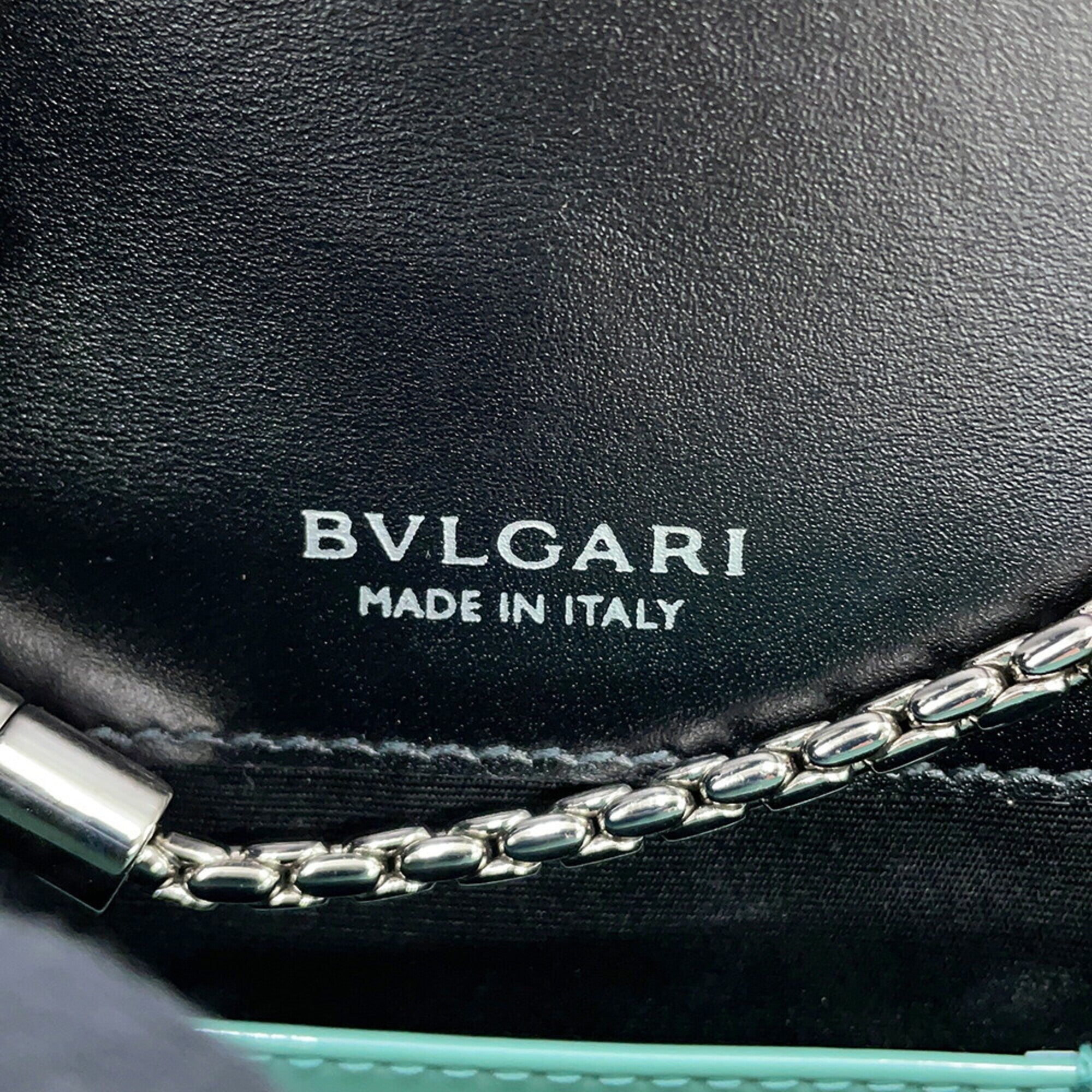 Bvlgari Silver Patent Leather Handbag Shoulder Bag (Pre-Owned)