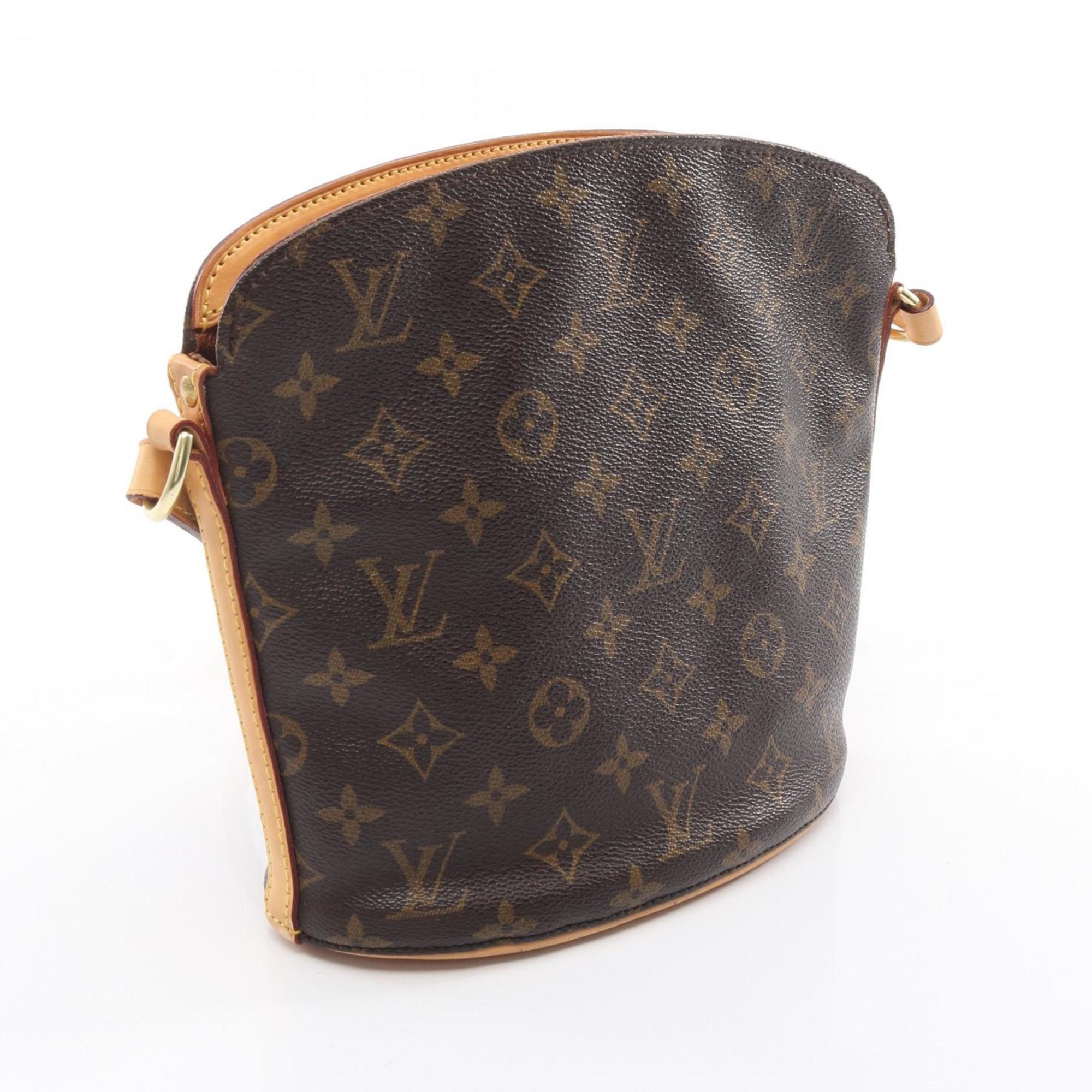 Louis Vuitton Brown Coated Canvas Leather Shoulder Bag (Pre-Owned)