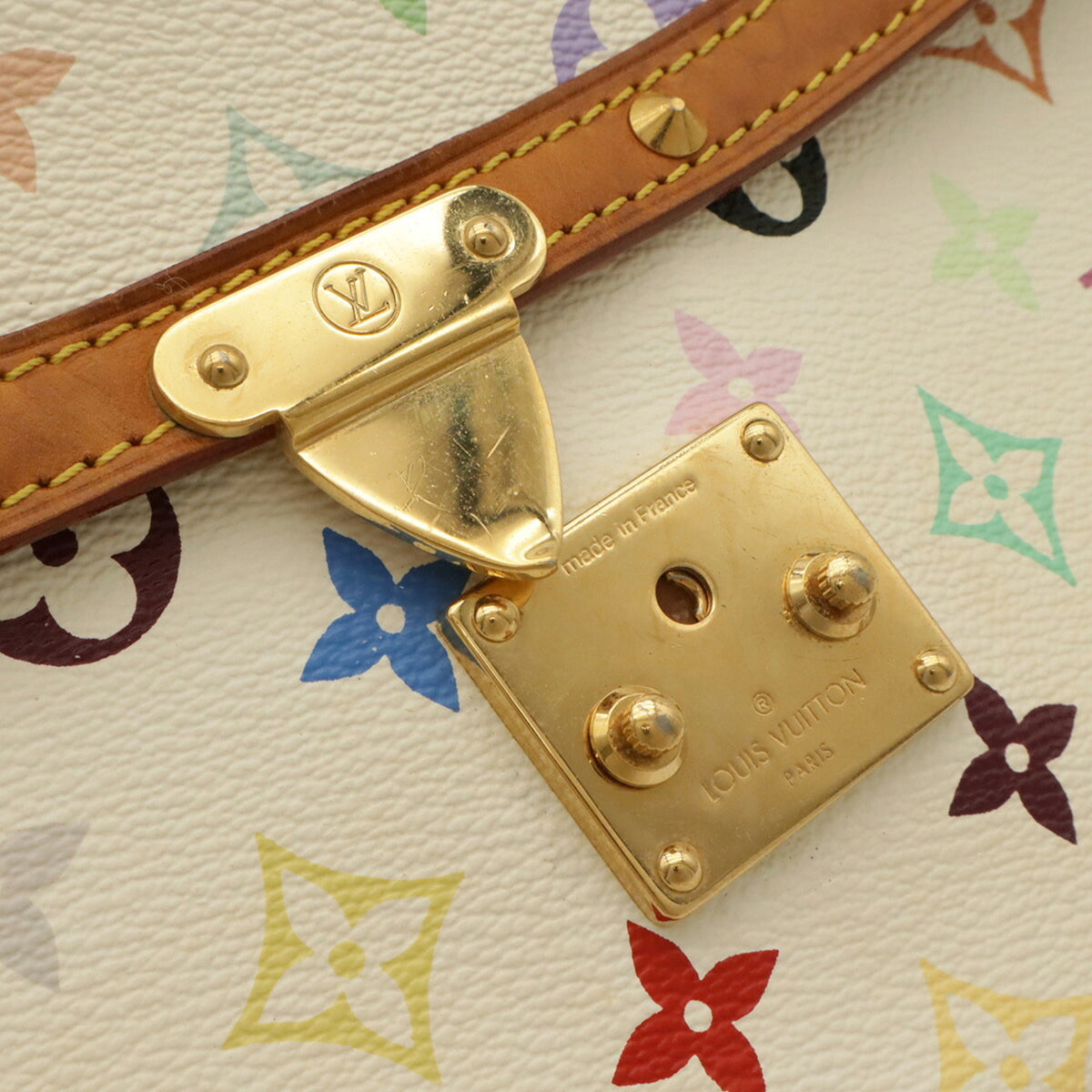 Louis Vuitton Blanc Monogram Canvas Shoulder Bag (Pre-Owned)