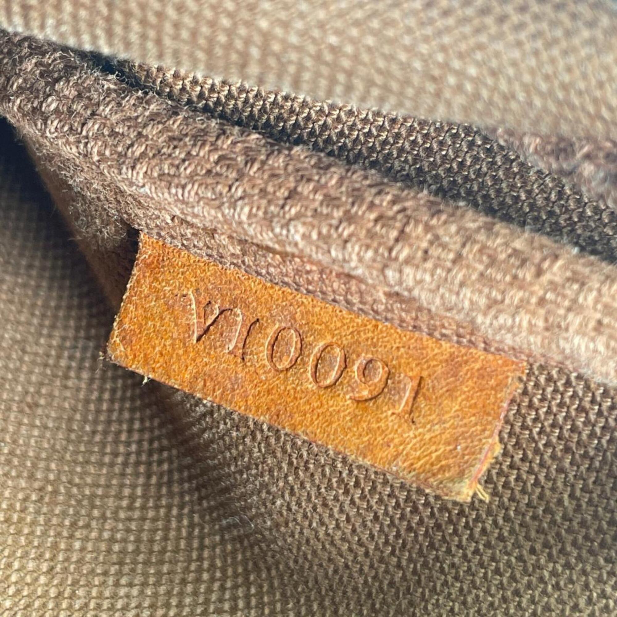 Louis Vuitton Brown Galle Monogram Or Monogram Handbag Pochette (Pre-Owned)