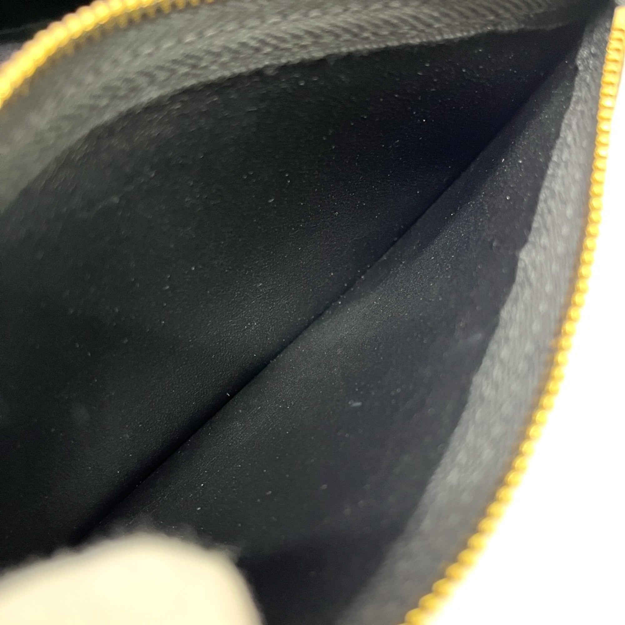 Yves Saint Laurent Black Canvas Handbag Shoulder Bag (Pre-Owned)