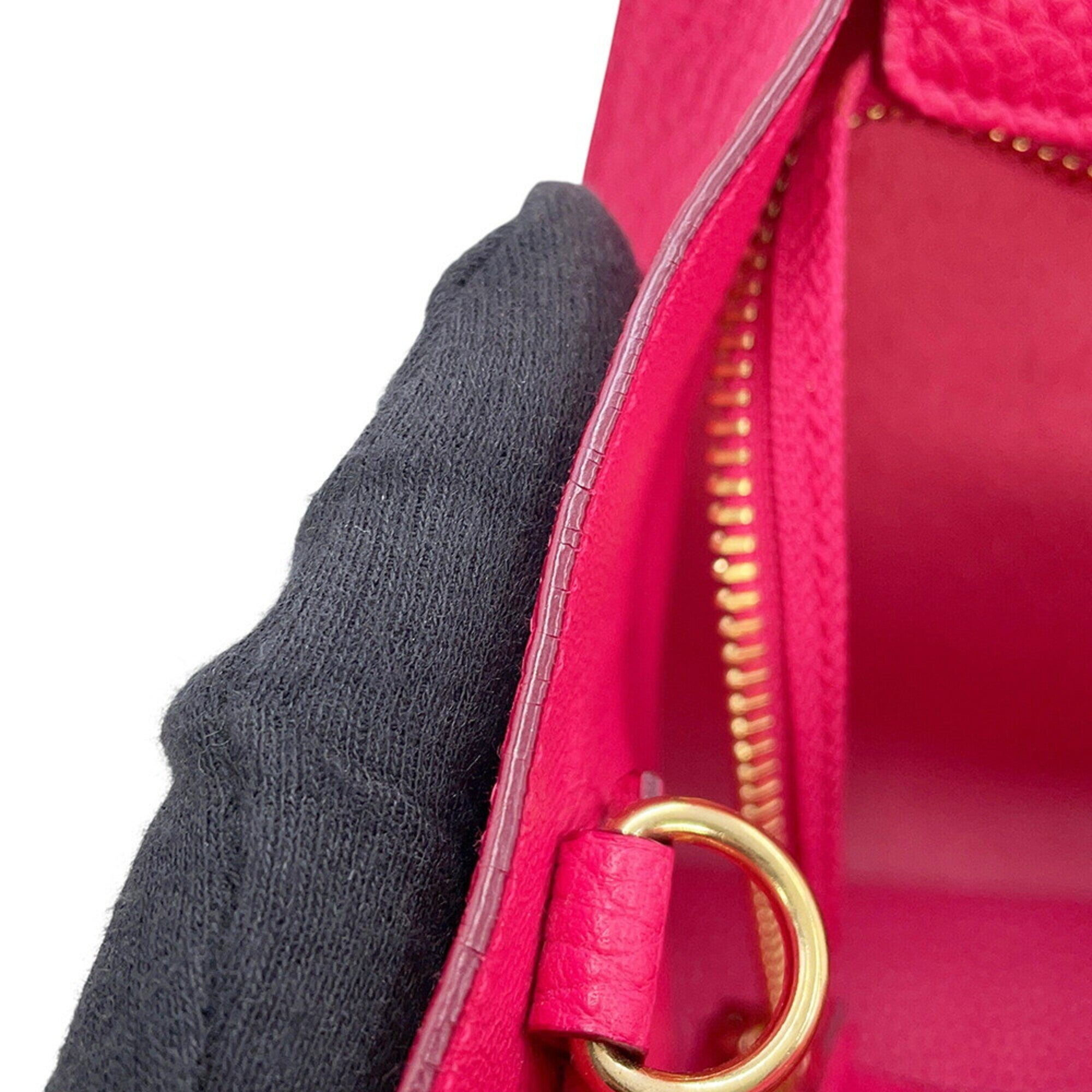 Salvatore Ferragamo Pink Leather Handbag (Pre-Owned)