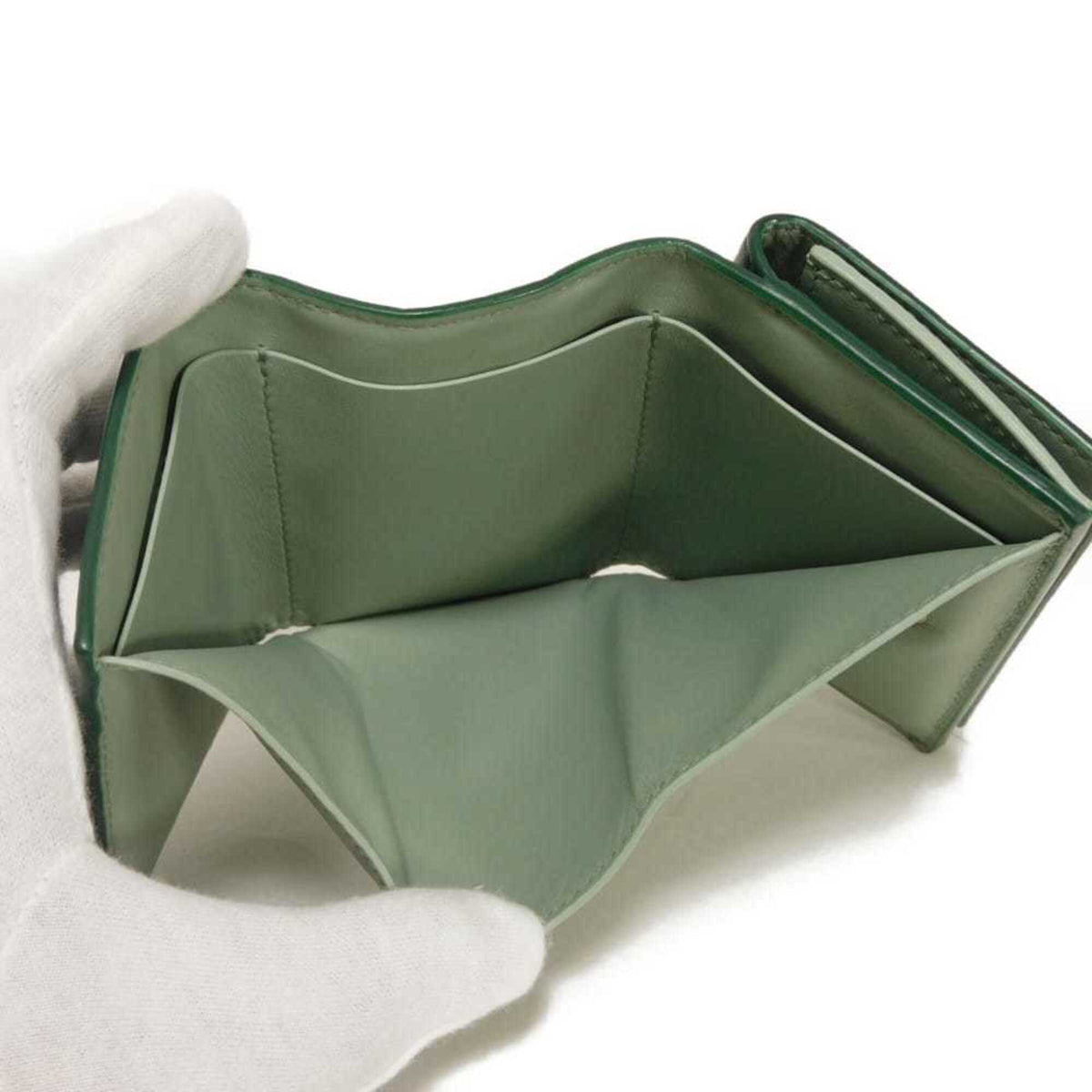 Bottega Veneta Green Intrecciato Wallet (Tri-Fold) (Pre-Owned)