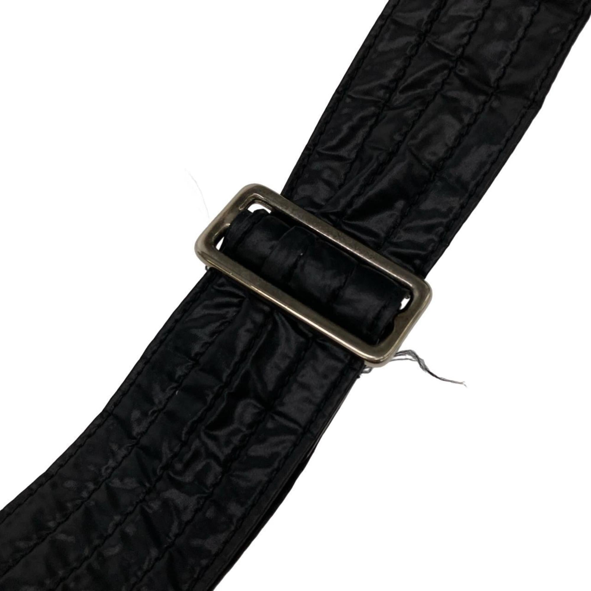 Chanel Black Nylon Shoulder Bag (Pre-Owned)