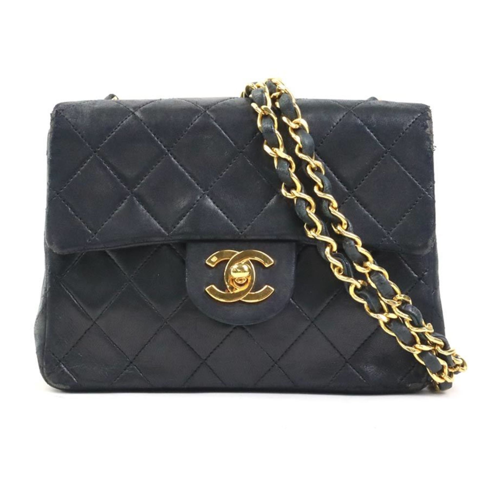 Chanel Black Leather Shoulder Bag (Pre-Owned)